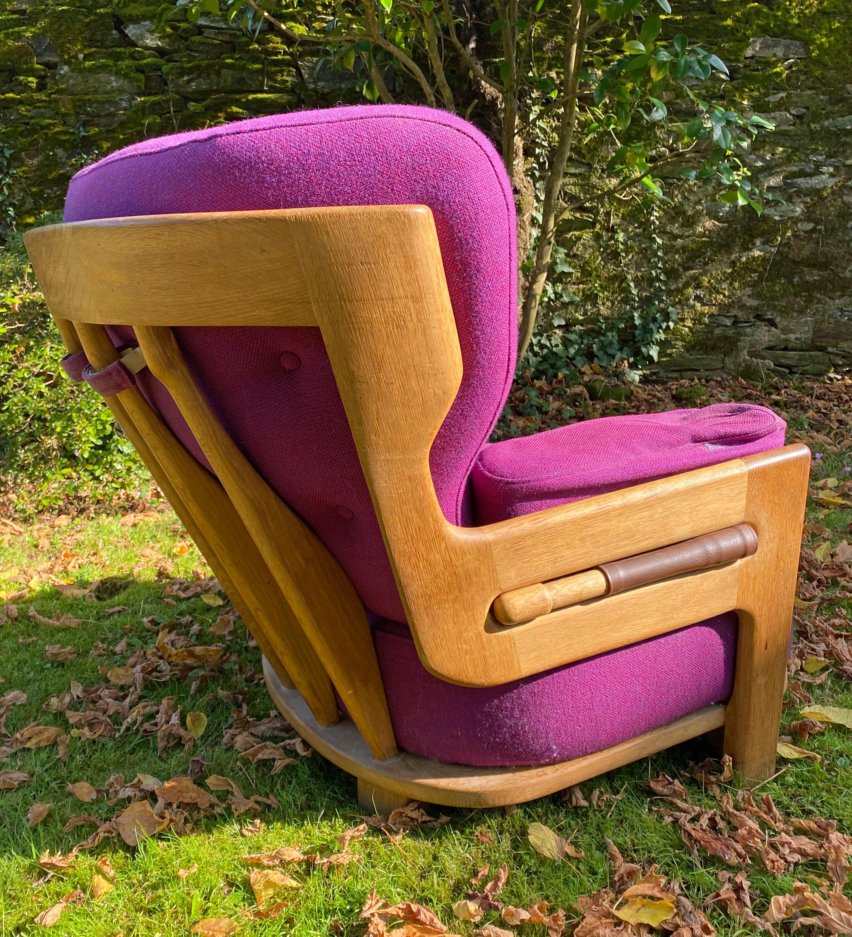 Français Guillerme et Chambron, Fauteuil en Oak 