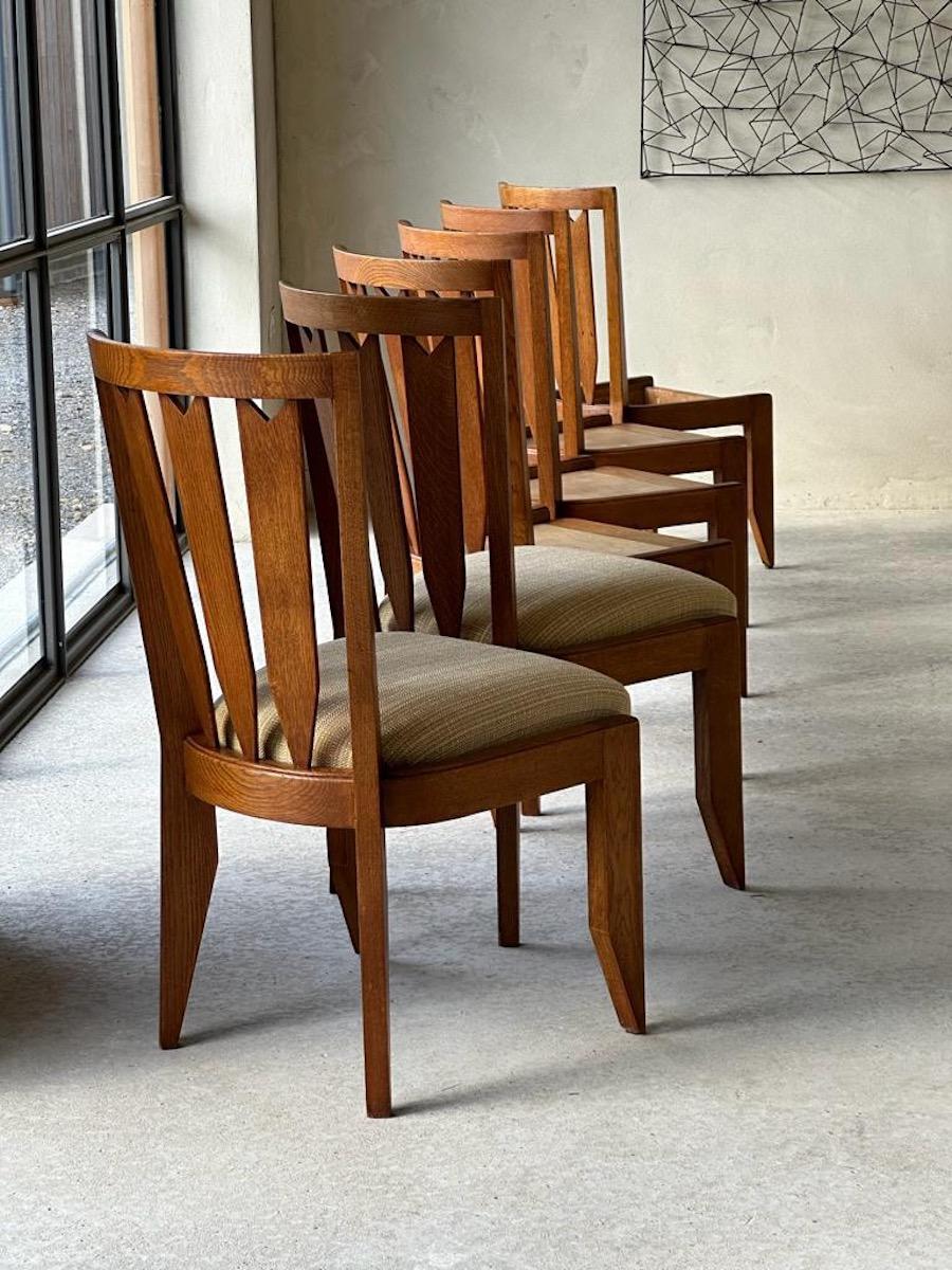 Oak Guillerme et Chambron Exceptional Set of Eight Dining Chairs, France, 1960s