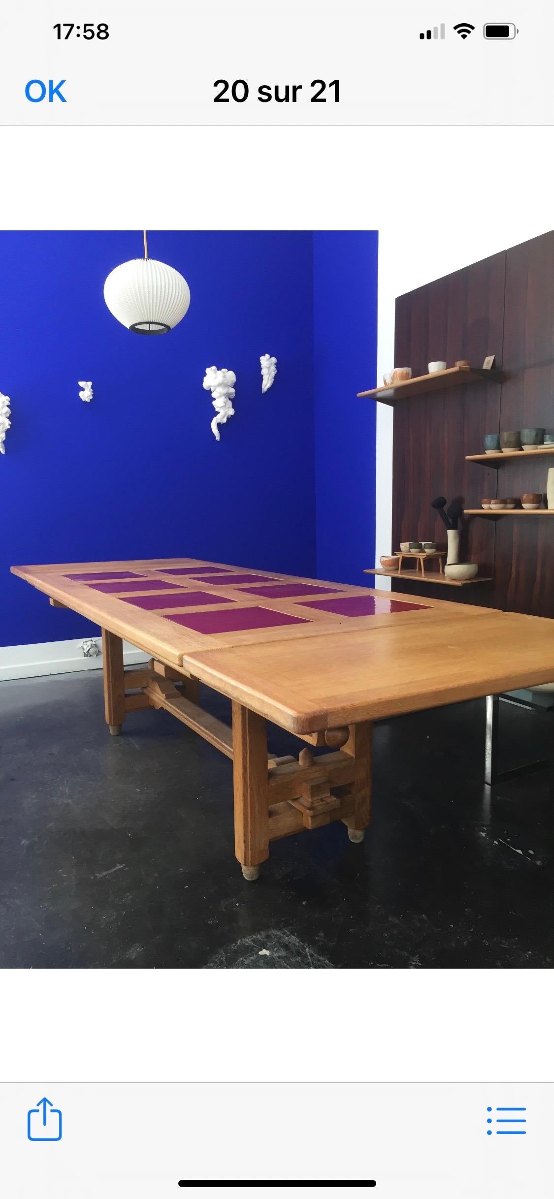 Mid-Century Modern Table de salle à manger à rallonge Guillerme et Chambron en vente