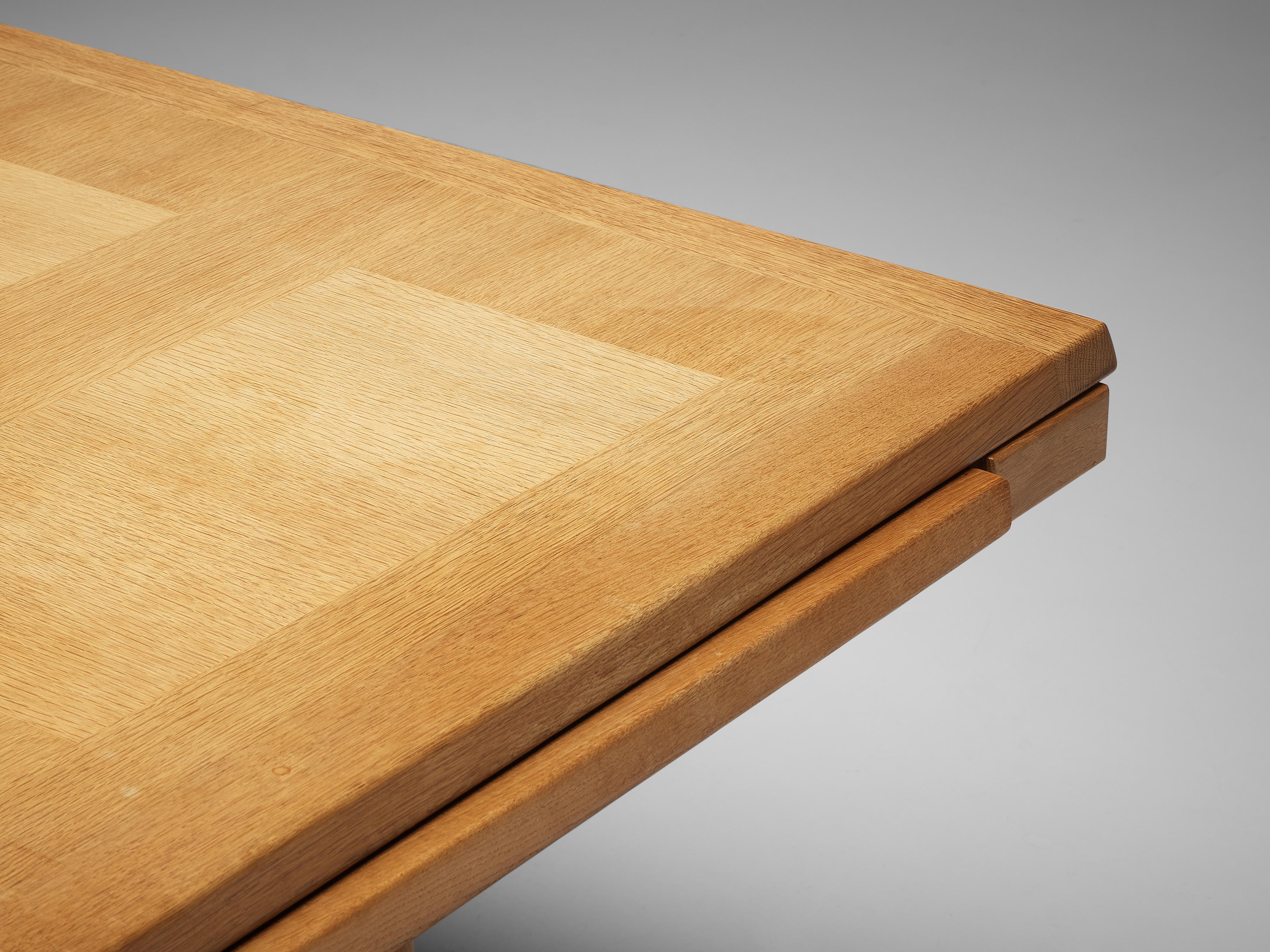 Guillerme et Chambron Extendable Dining Table in Oak 6