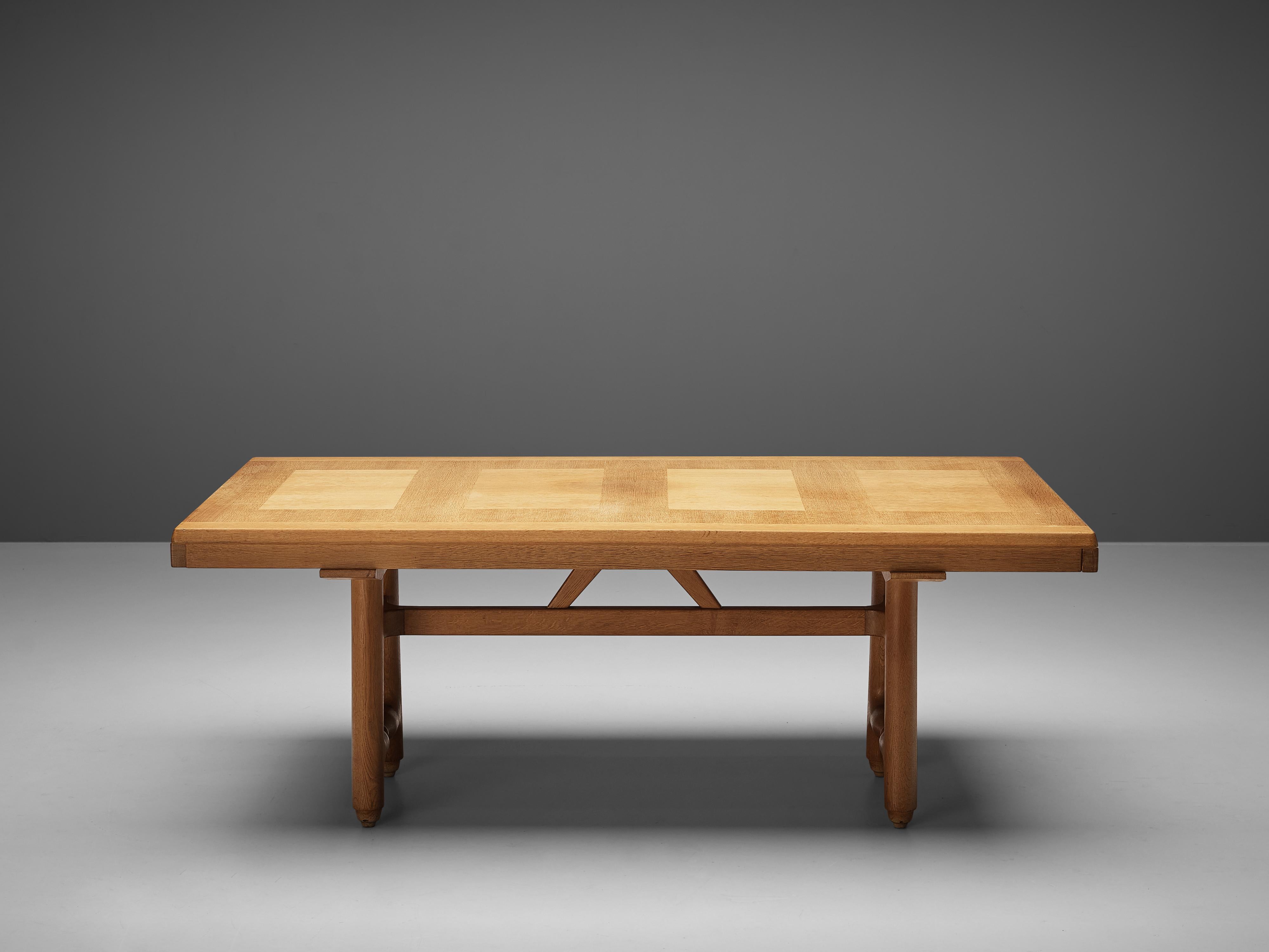 Guillerme et Chambron Extendable Dining Table in Oak 7