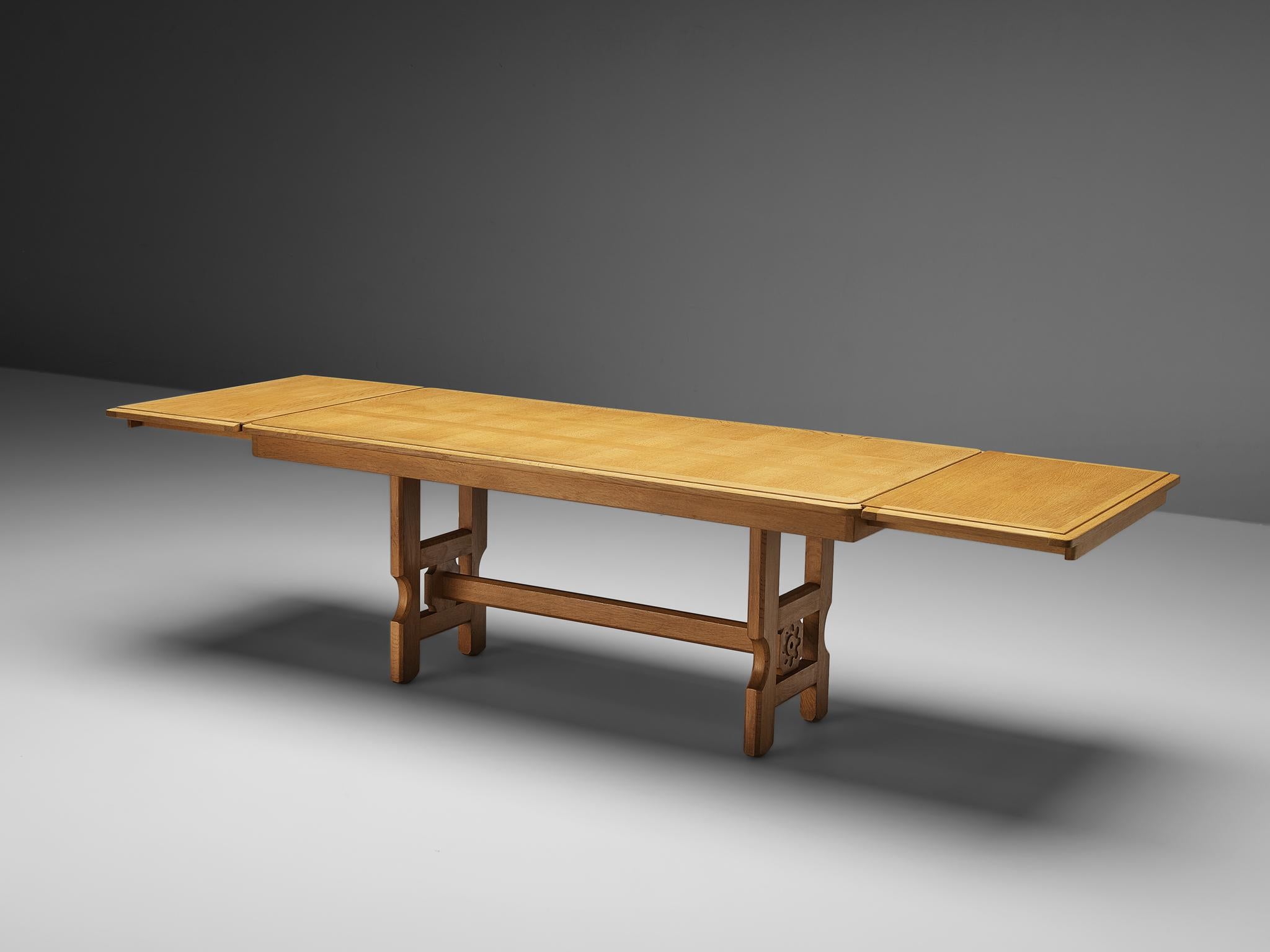 Mid-Century Modern Guillerme et Chambron Extendable Dining Table in Oak