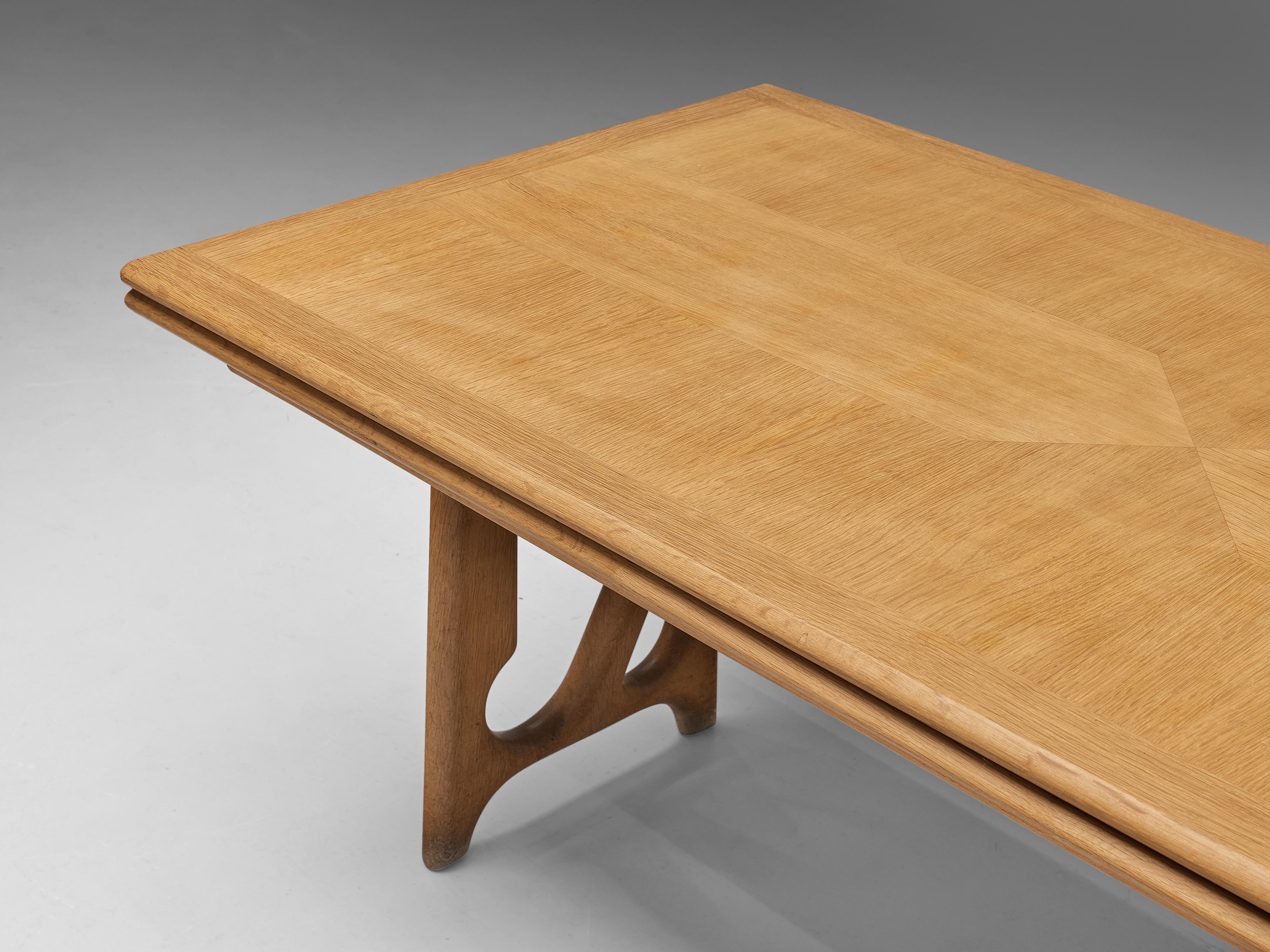 Mid-Century Modern Guillerme & Chambron Extendable Dining Table in Oak