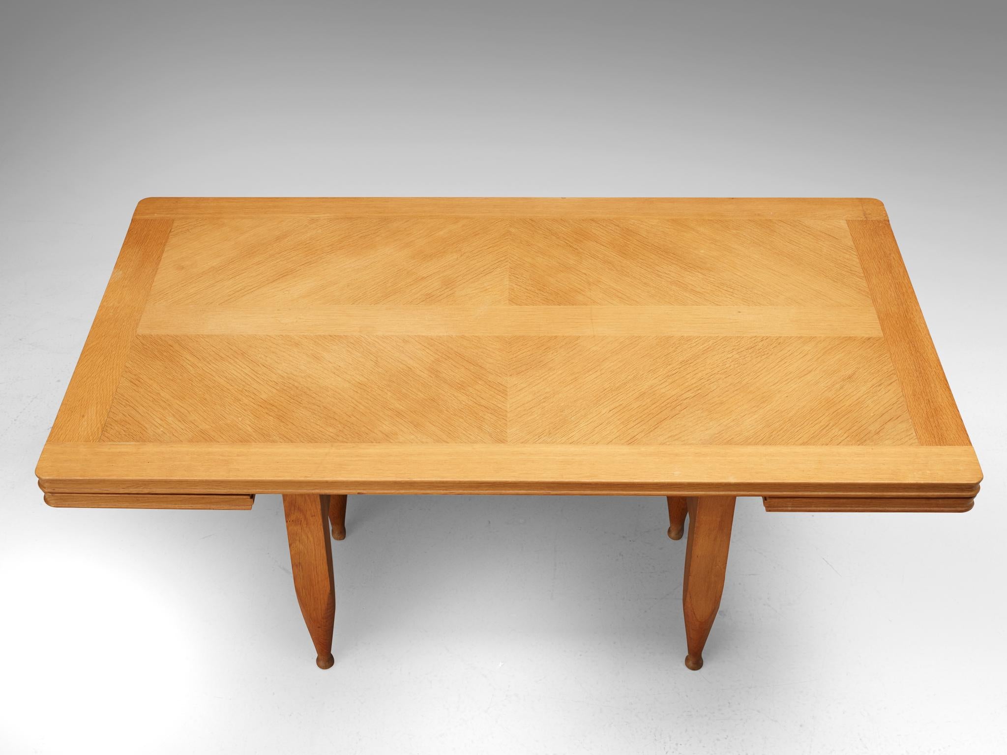 Guillerme et Chambron Extendable Dining Table in Solid Oak 6