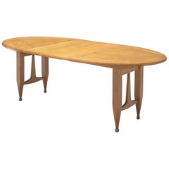 Vintage Guillerme et Chambron Extendable Dining Table in Solid Oak