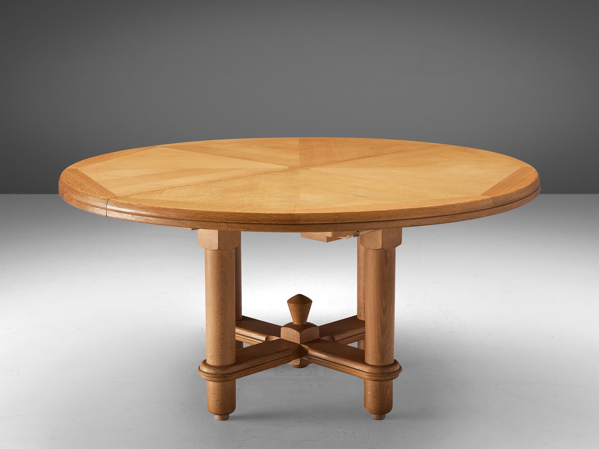 Guillerme et Chambron Extendable Oval Table in Oak 3