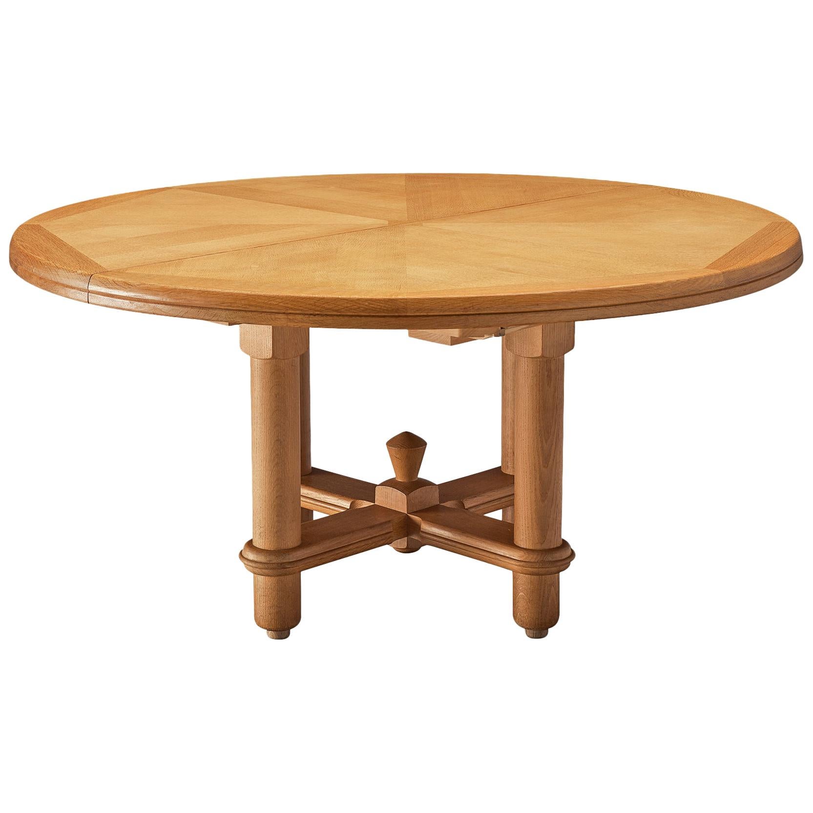 Guillerme et Chambron Extendable Oval Table in Oak