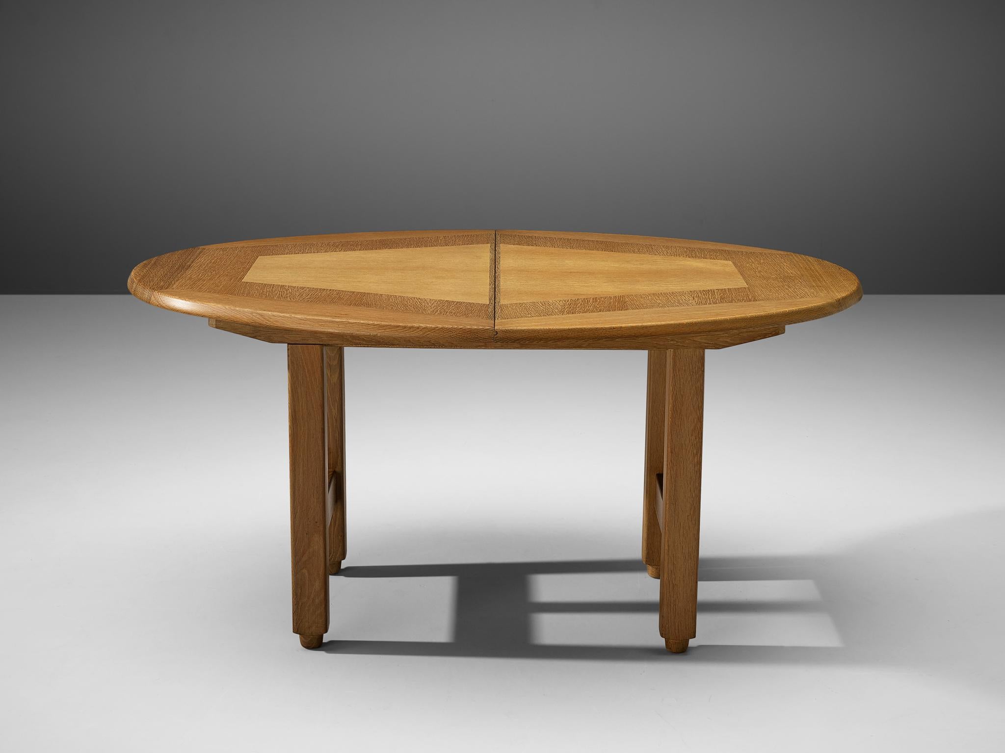 Guillerme et Chambron Extendable Round Dining Table in Oak 4
