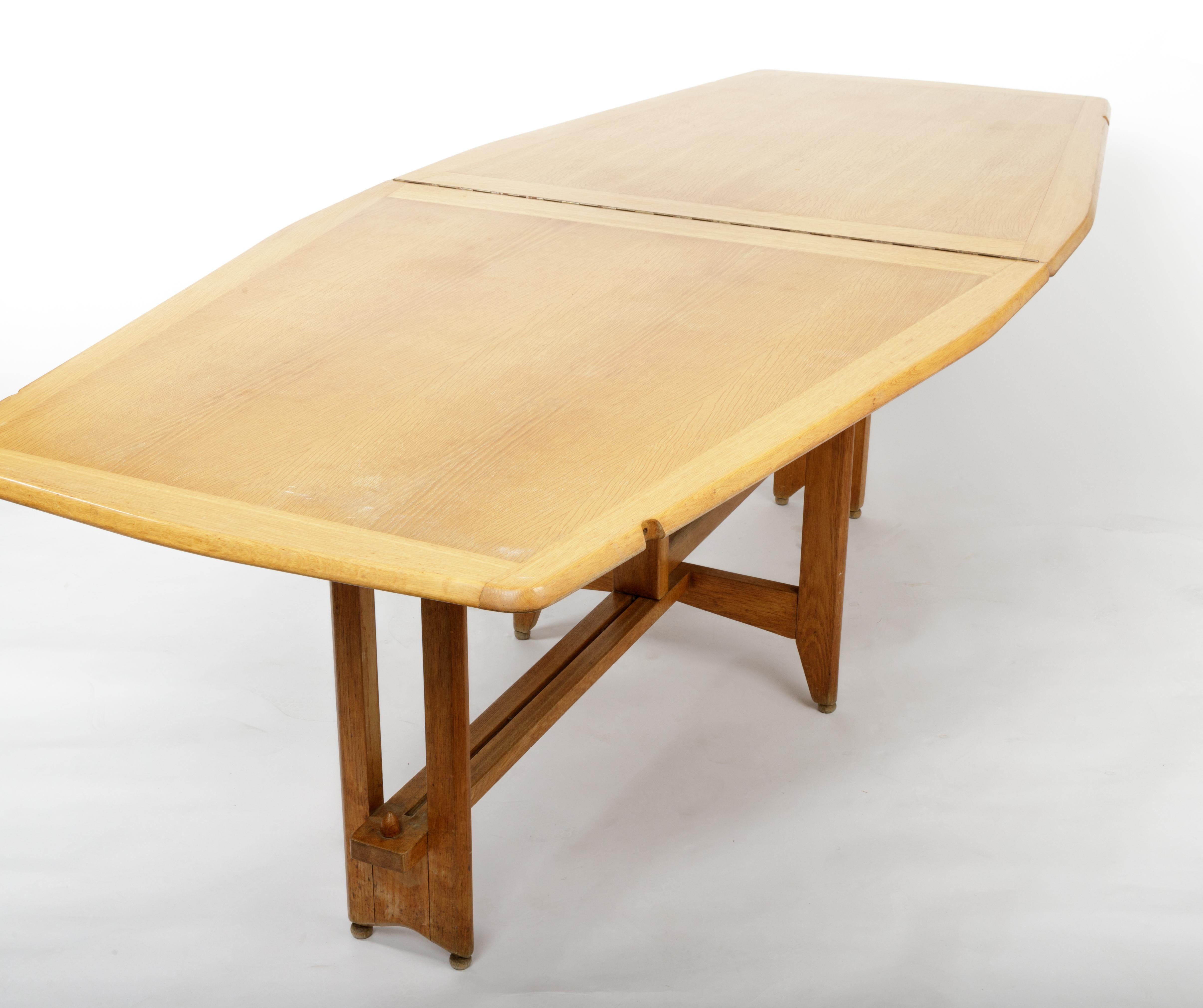 Guillerme et Chambron Folding Dining Table, France, c. 1970s 3