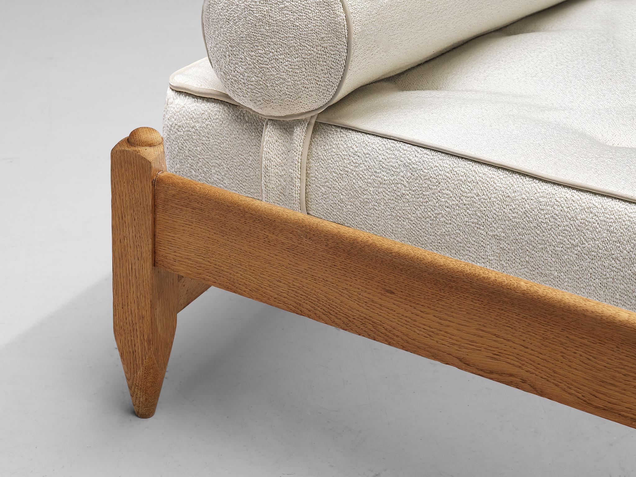 Mid-20th Century Guillerme et Chambron for Votre Maison Daybed in Solid Oak