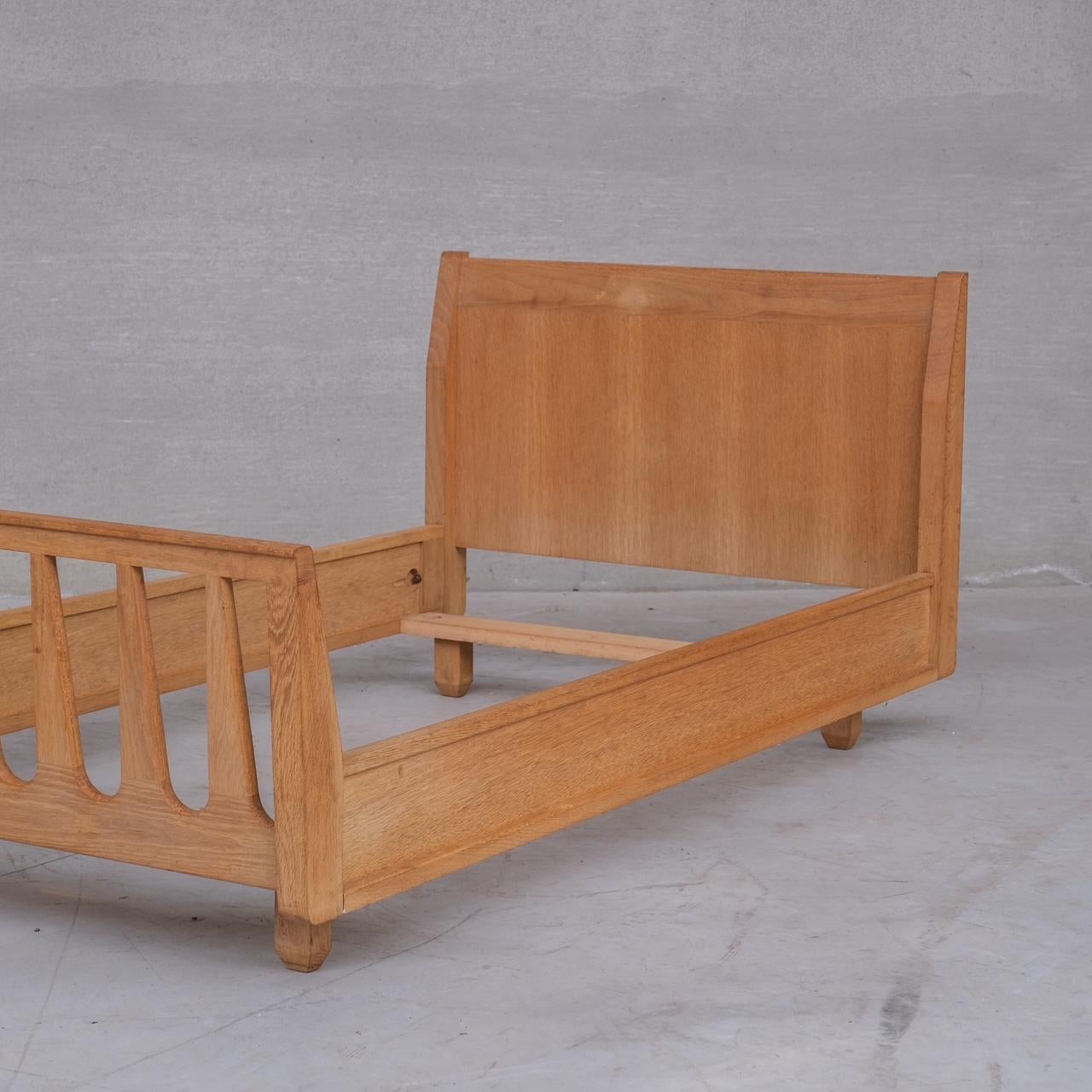 Guillerme et Chambron French Mid-Century Oak Single Bed For Sale 6