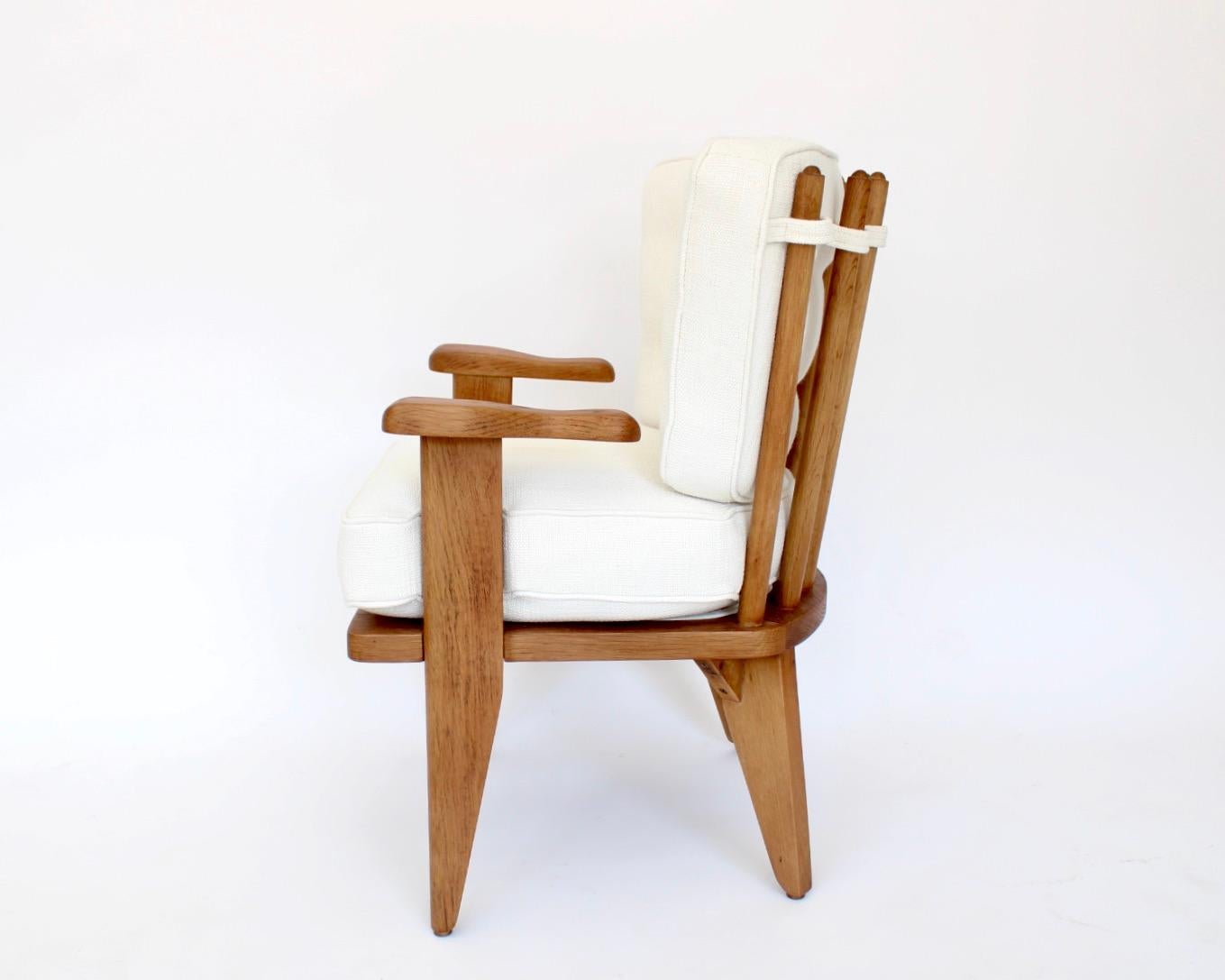 Guillerme et Chambron French Natural Oak and White Textured Linen Side Chairs For Sale 1