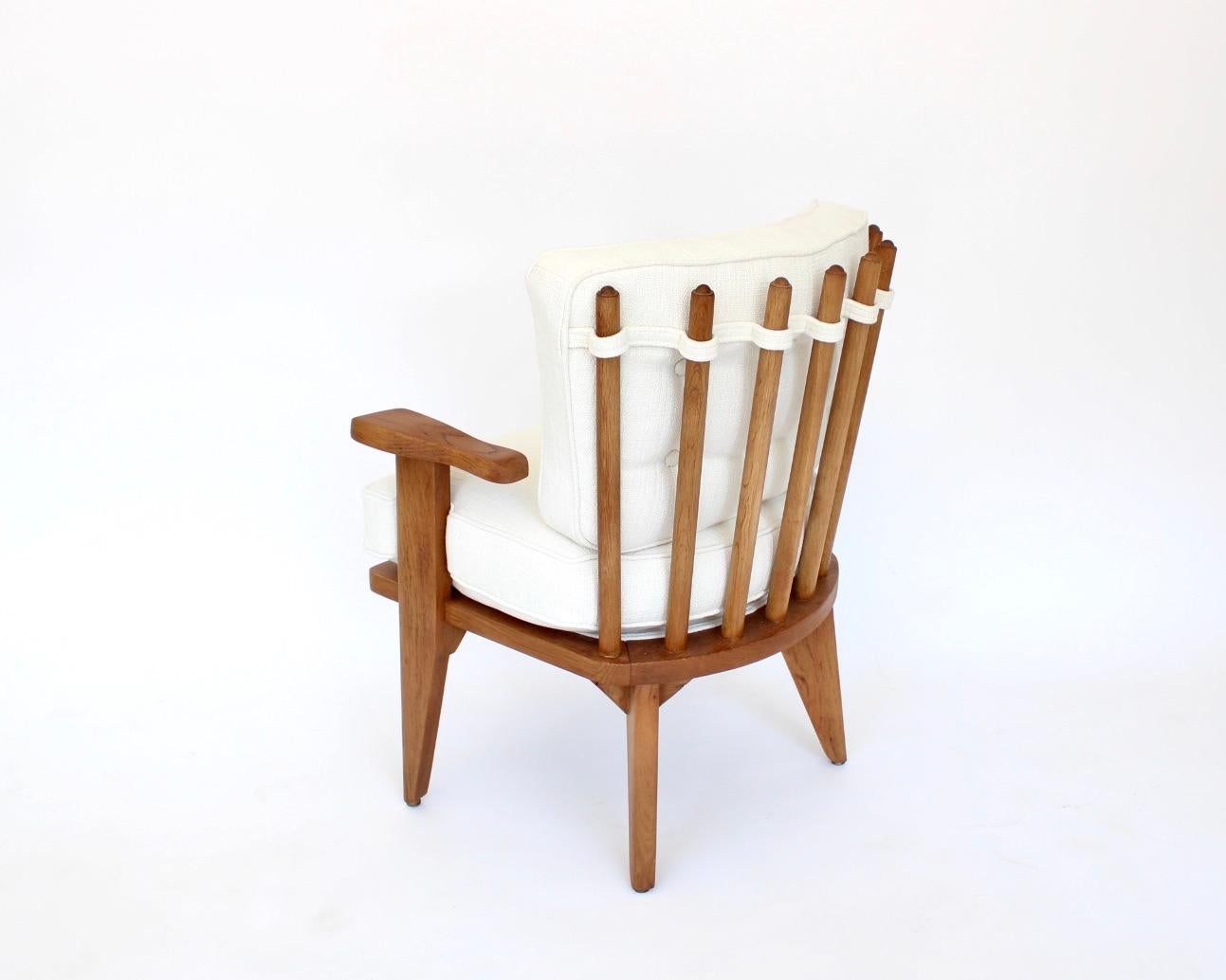 Guillerme et Chambron French Natural Oak and White Textured Linen Side Chairs For Sale 2