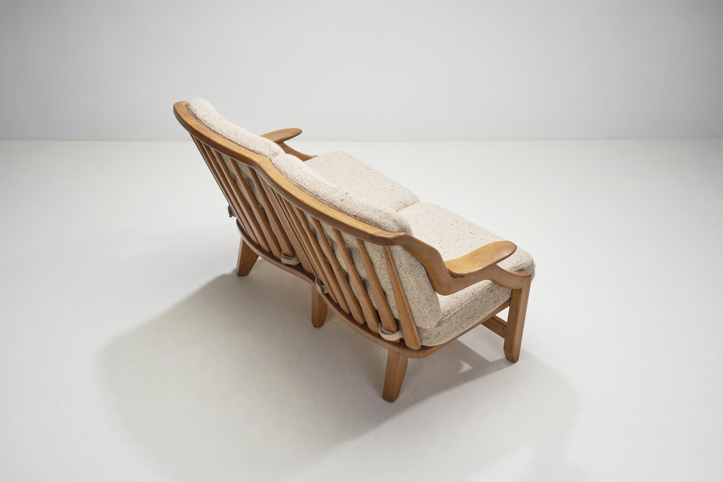 Guillerme et Chambron Grégoire Oak Settee für Votre Maison, Frankreich 1960s im Angebot 3