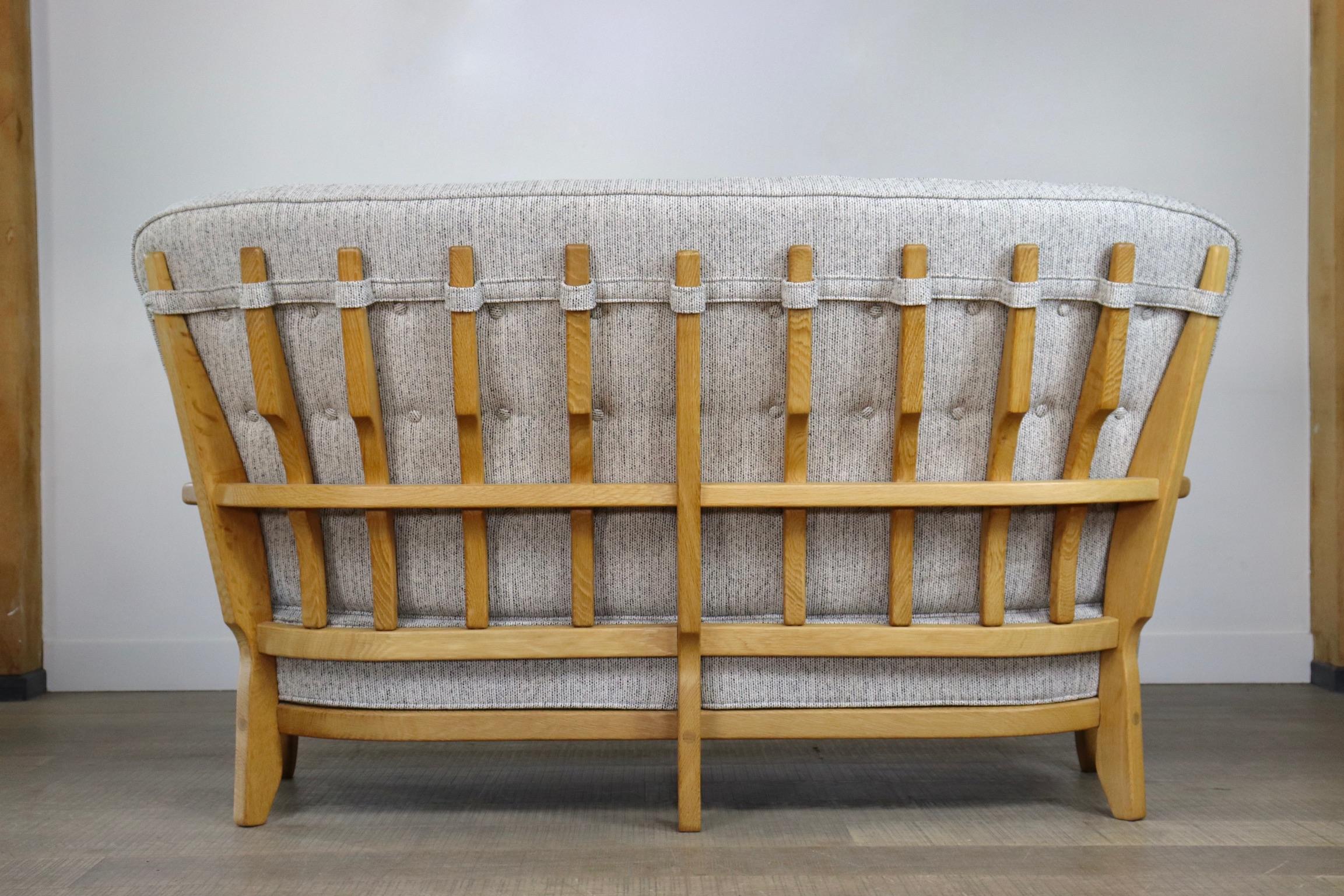 Guillerme et Chambron ‘Juliette’ Sofa, France 1955 For Sale 6