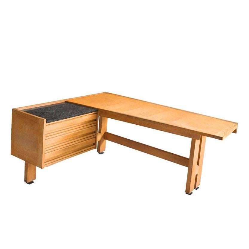 Guillerme et Chambron, Large Oak Desk, Edition Votre Maison, circa 1950/1960 For Sale