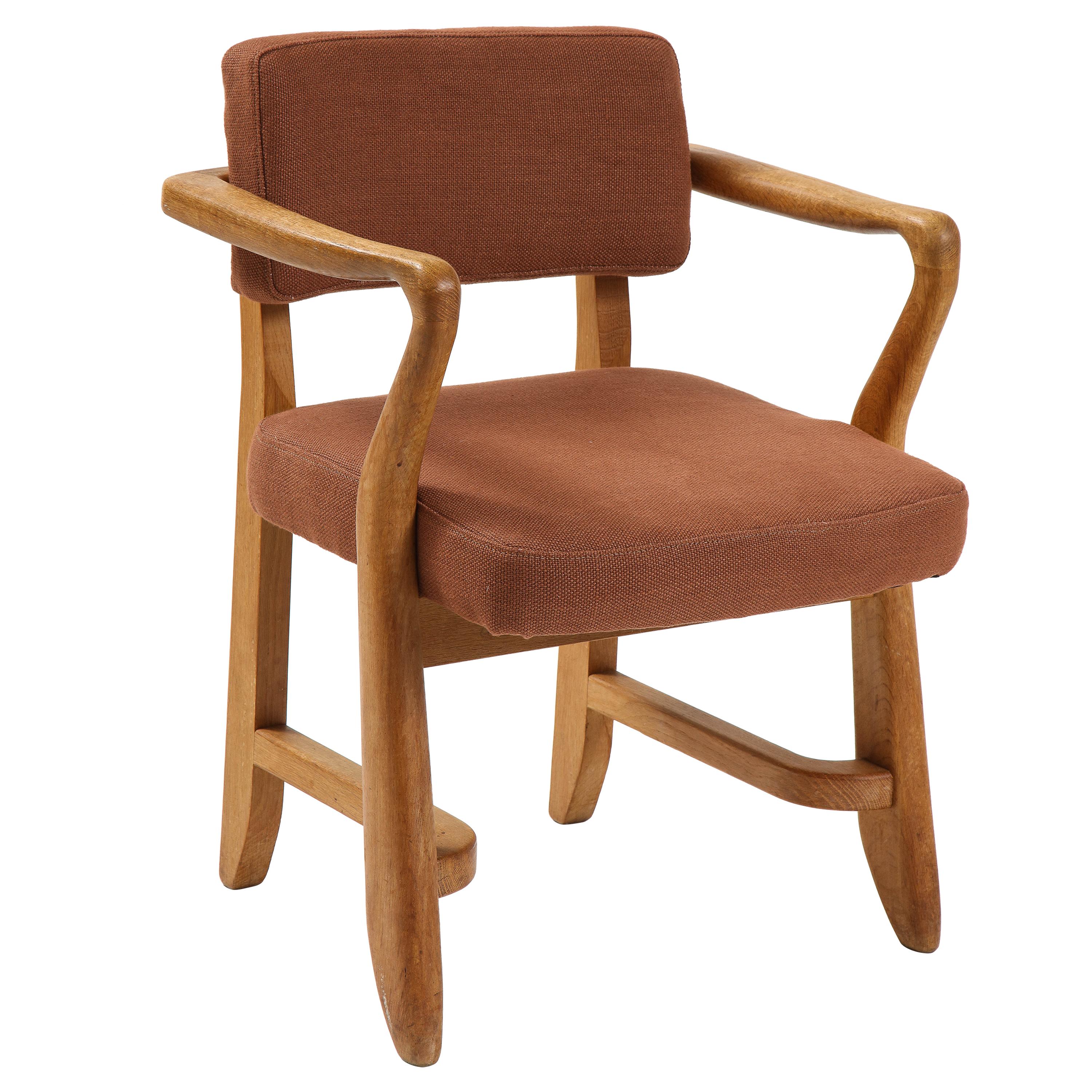 Guillerme et Chambron Linen-Upholstered Oak "Bridge" Chair, France, c. 1970s