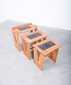 Set aus 3 Schachteltischen mit Kachelplatte von Guillerme & Chambron, Frankreich, Mitte des Jahrhunderts