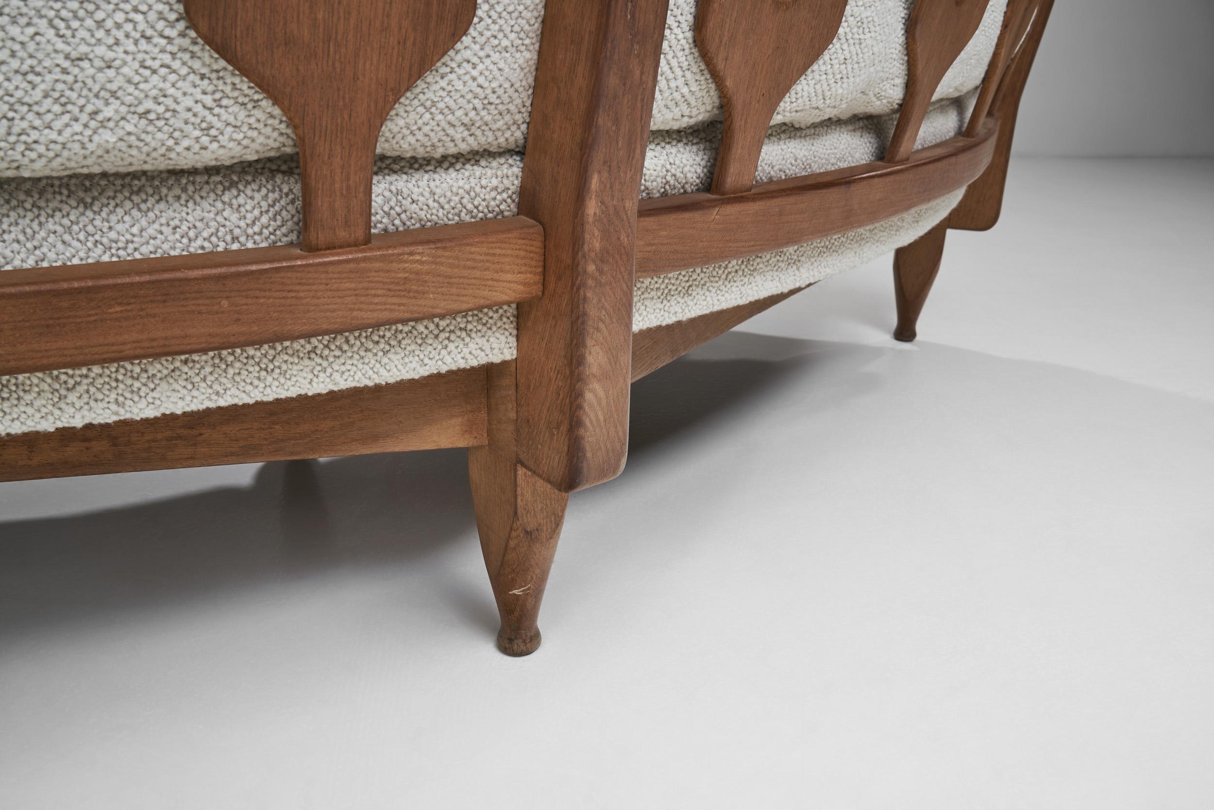Sofá angular de roble Guillerme et Chambron para Votre Maison, Francia Años 60 en venta 9
