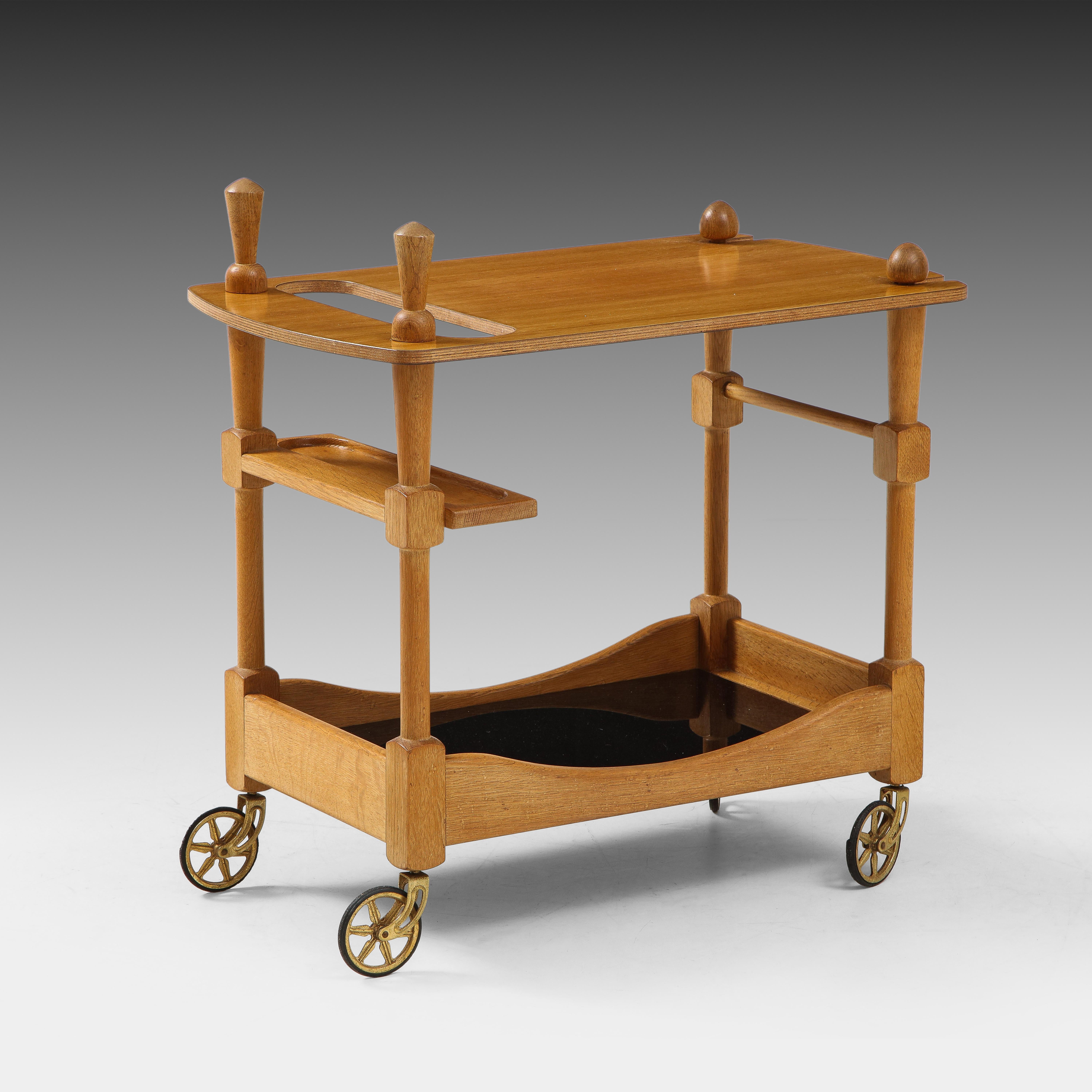 Guillerme et Chambron Bar Cart in Oak and Black Glass, France, 1960s In Good Condition In New York, NY
