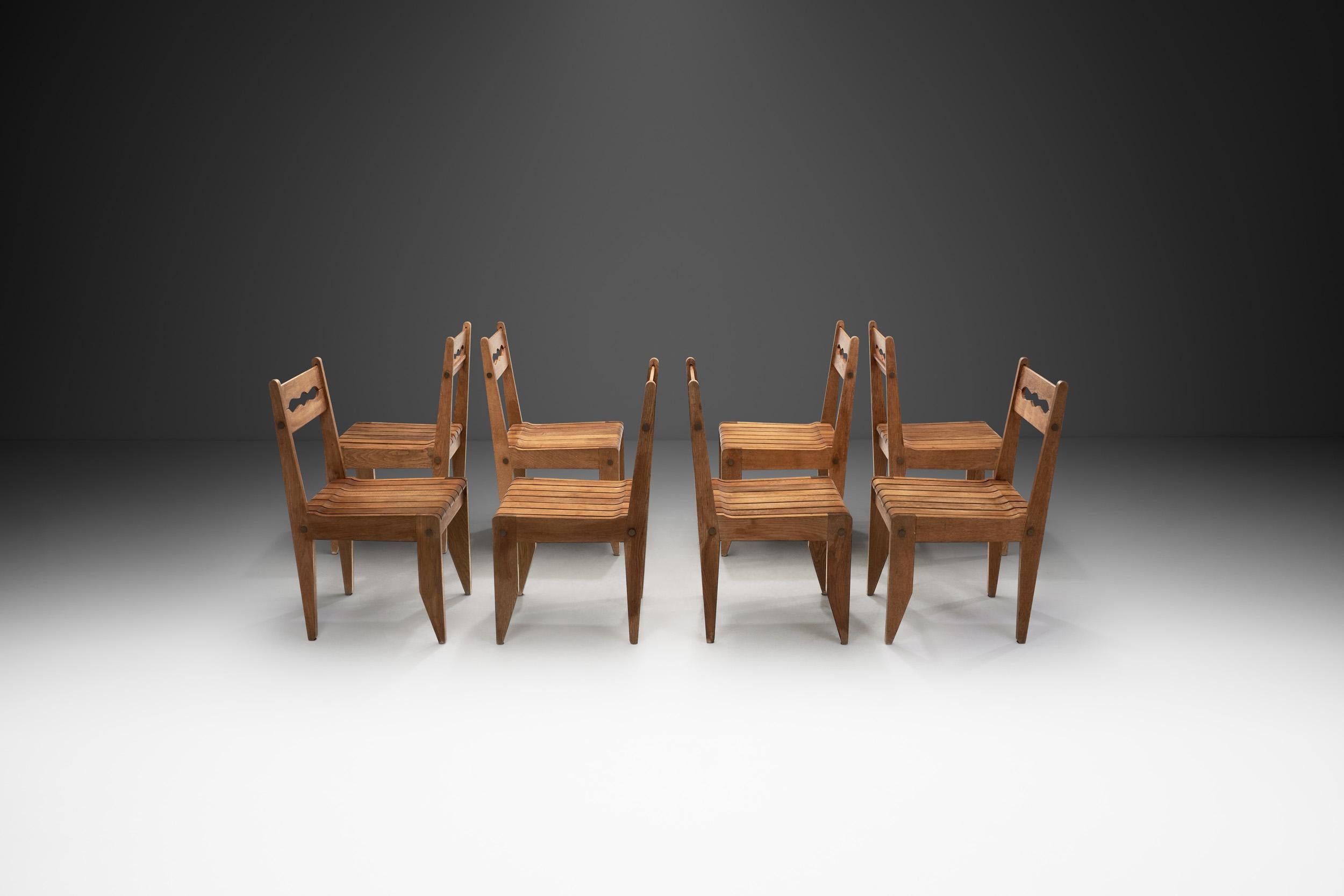 French Guillerme et Chambron Oak Chairs with Wooden Slatted Seats, France 1960s For Sale