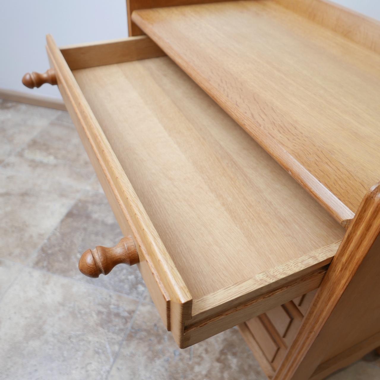 An oak commode drawers by French duo Guillerme et Chambron,

circa 1960s.

A good compact set of drawers, stylish and very good quality. 

 