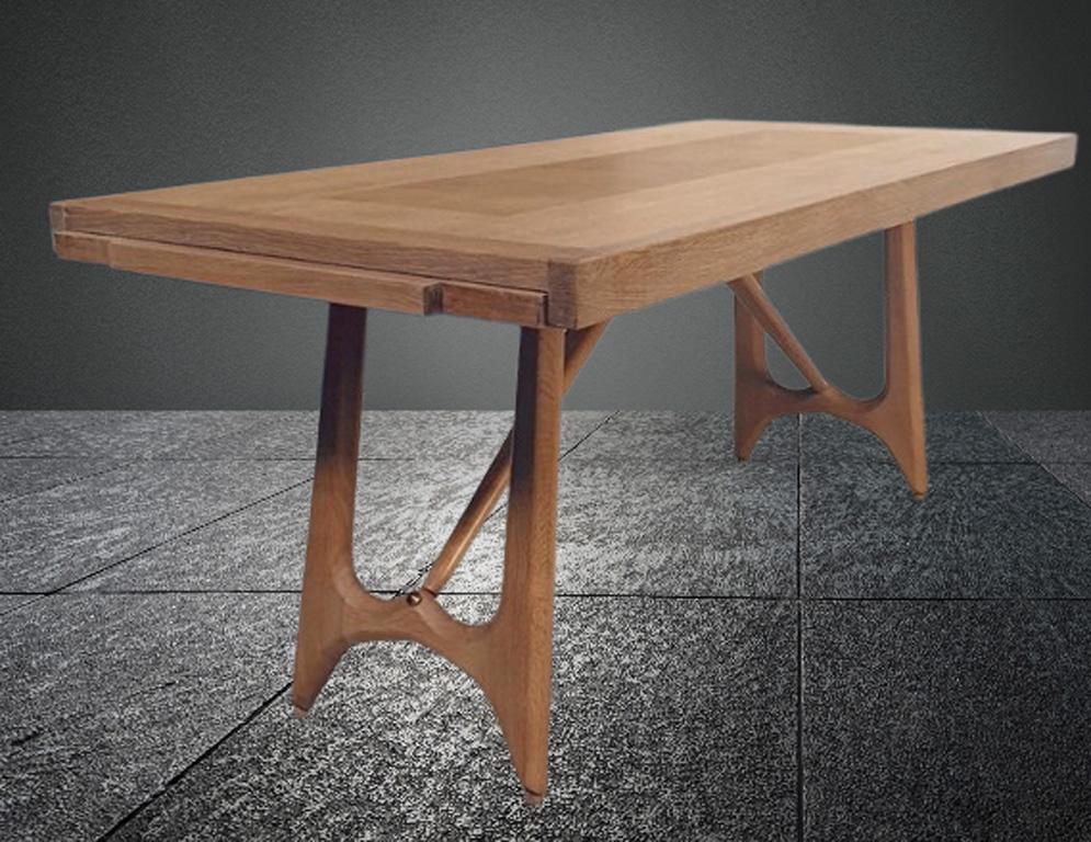 Guillerme et Chambron,  oak dinning room table, Edition Votre Maison
Table dimensions with extensions
29.13