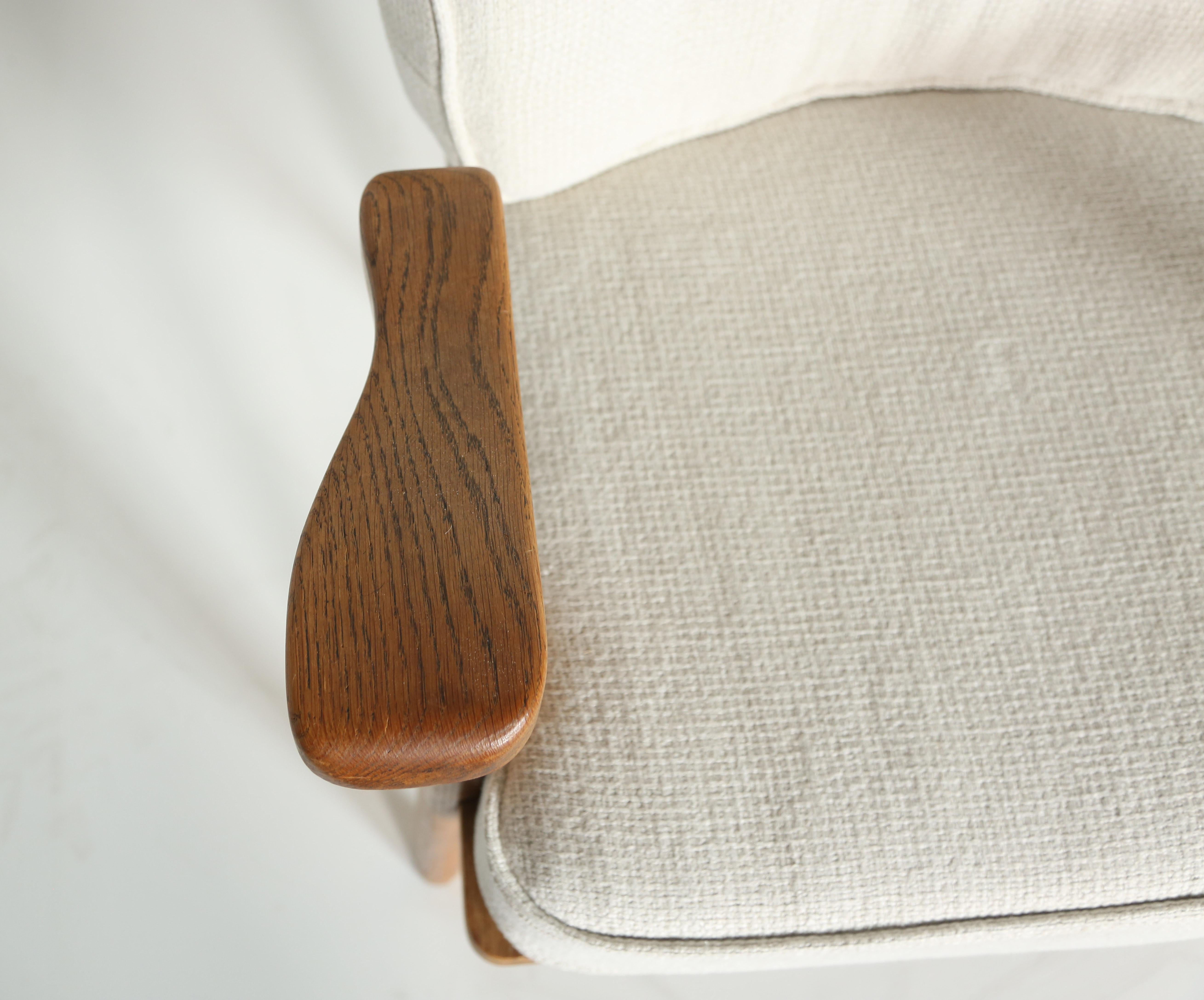 Guillerme et Chambron Oak Lounge Chair / Armchair, France, 1960s For Sale 7