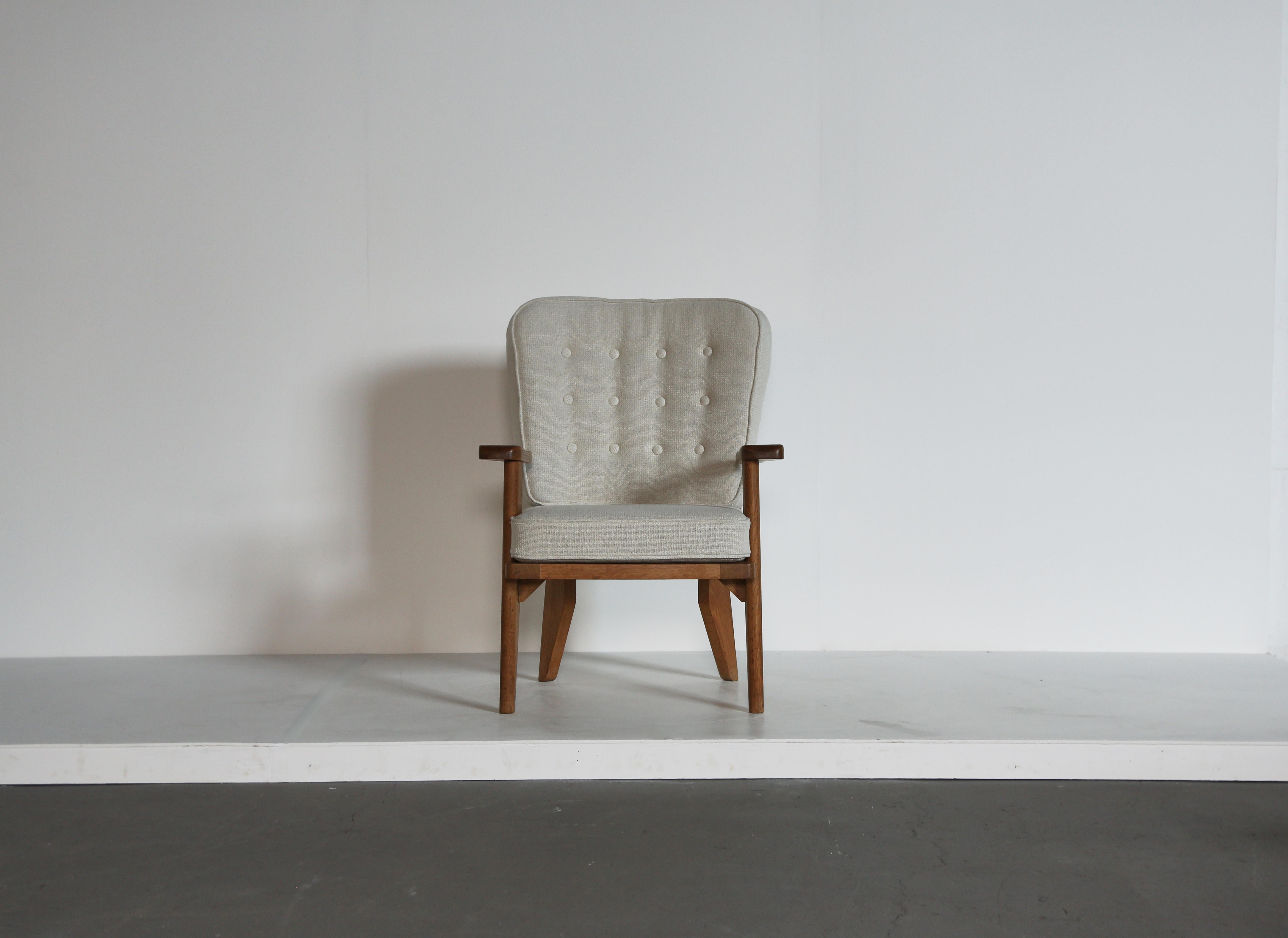 Guillerme et Chambron Oak Lounge Chair / Armchair, France, 1960s In Good Condition For Sale In LEWES, GB