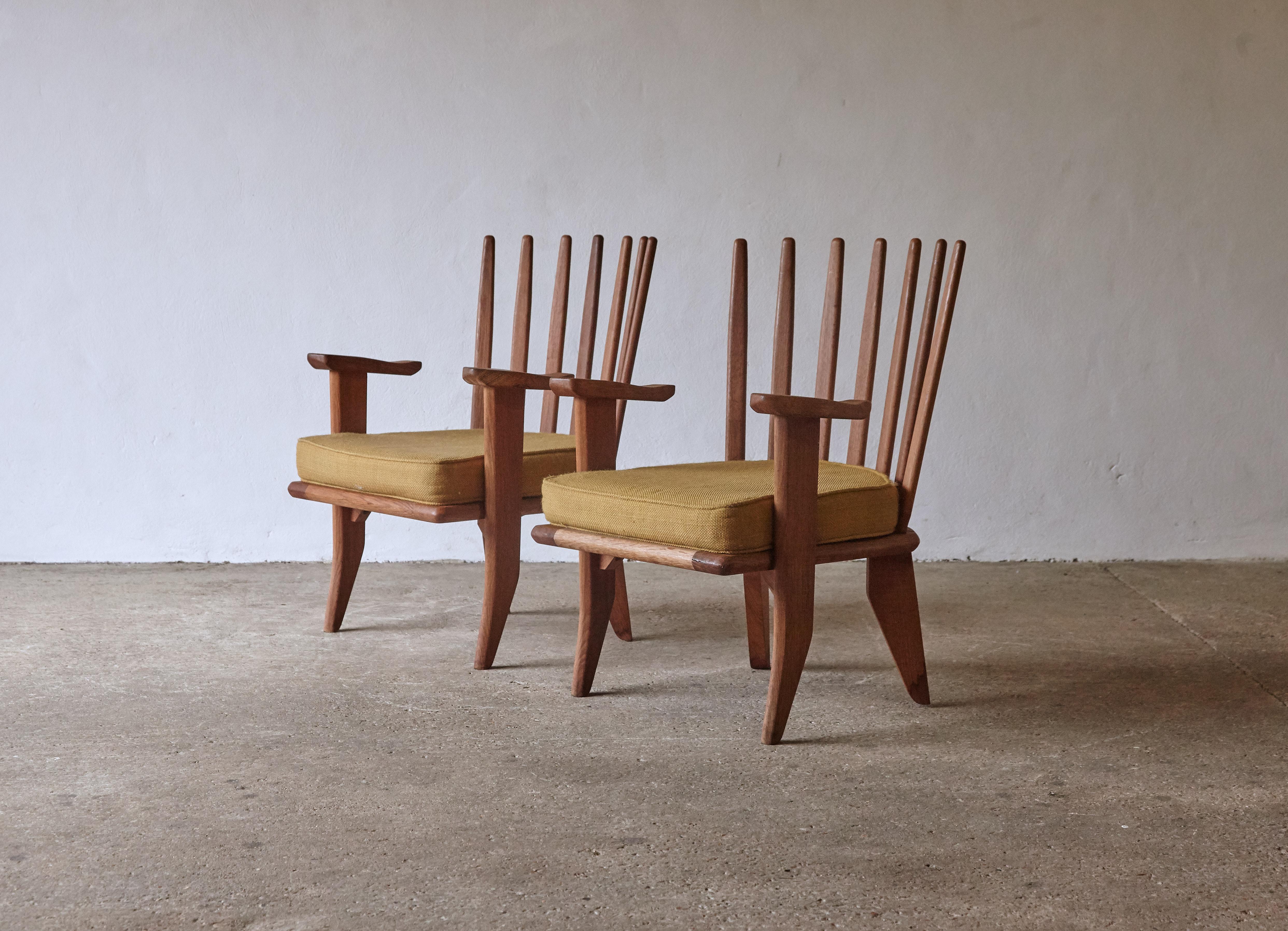 Guillerme et Chambron Oak Lounge Chairs / Armchairs, France, 1960s 12