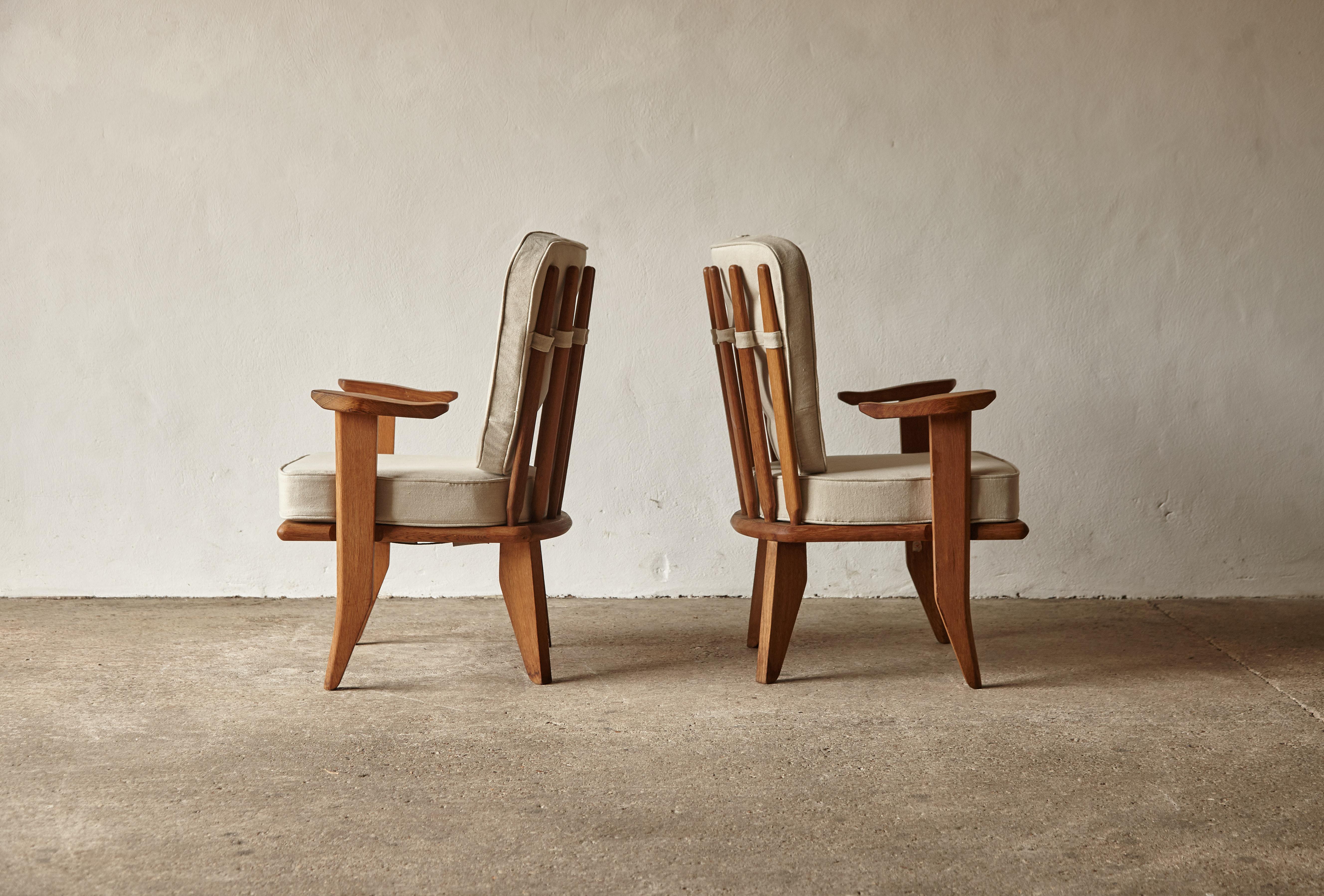 French Guillerme et Chambron Oak Lounge Chairs / Armchairs, France, 1960s