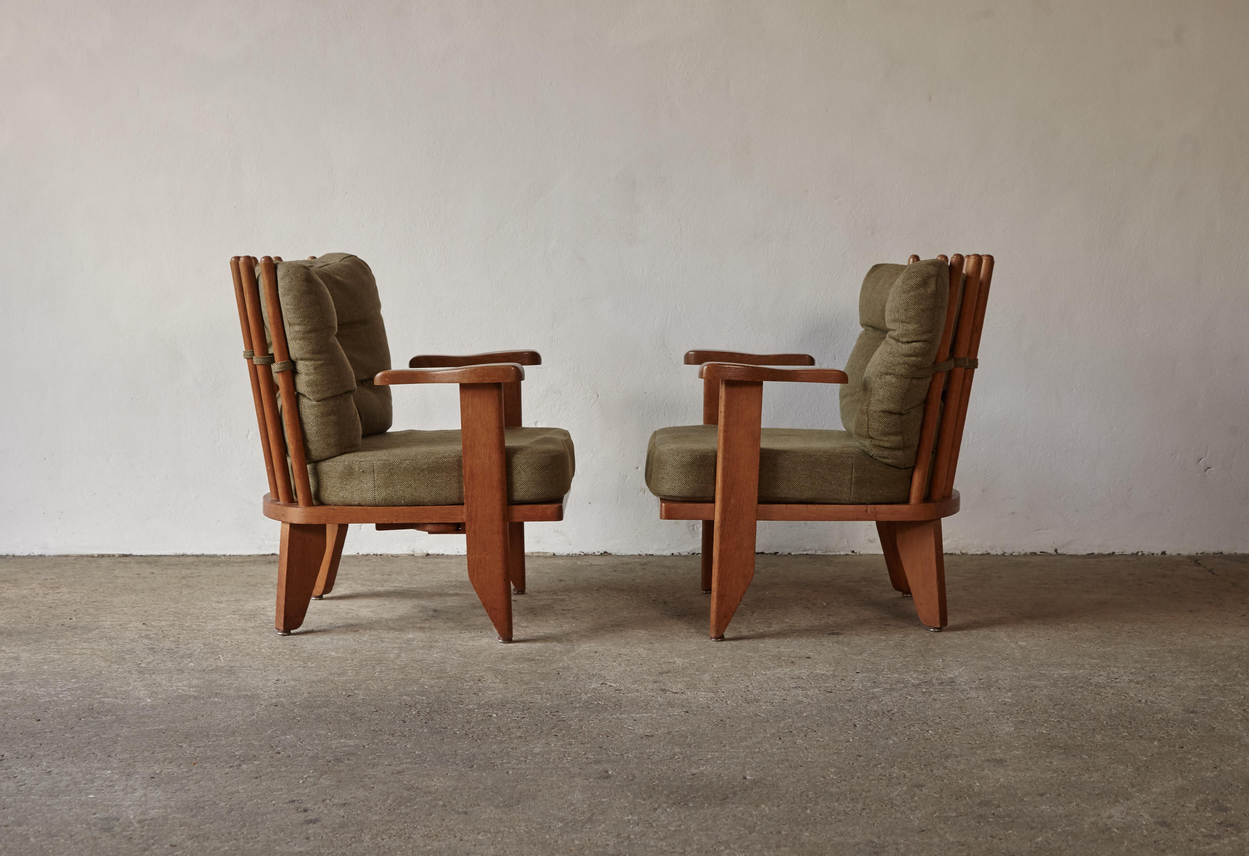 Guillerme et Chambron Oak Low Lounge Chairs / Armchairs, France, 1960s 5