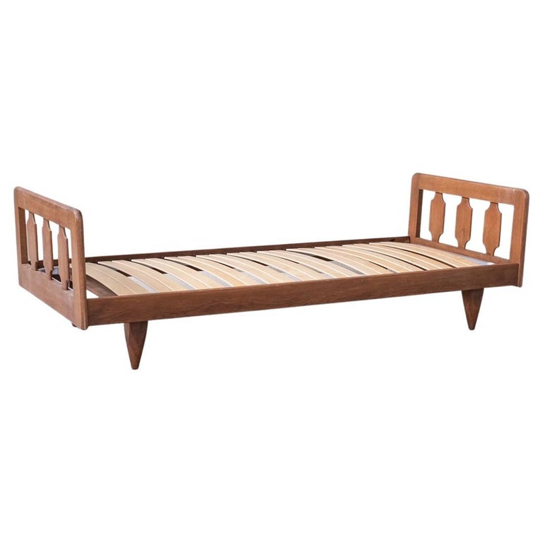 Guillerme et Chambron Oak MidCentury Day Bed For Sale at 1stDibs