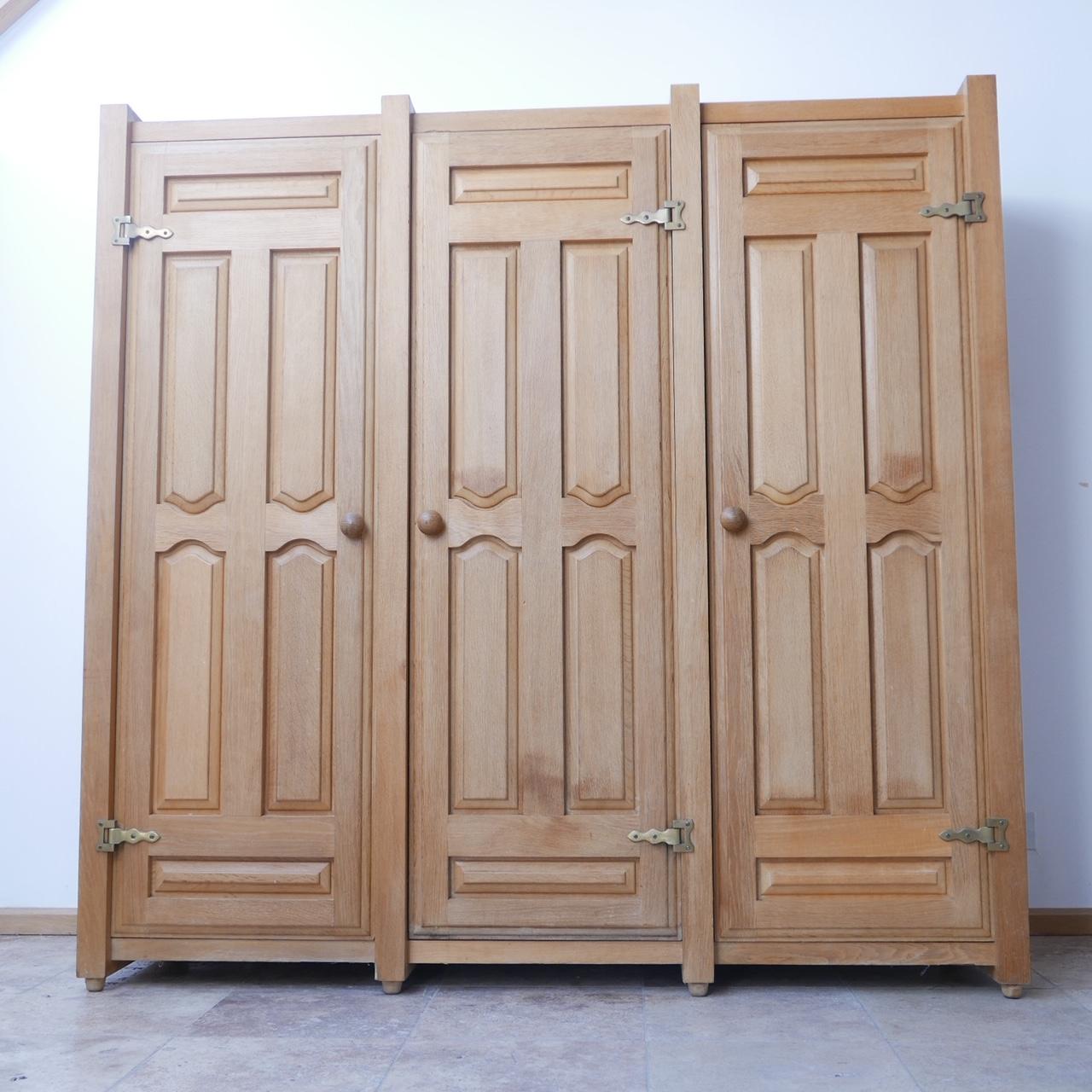 Guillerme et Chambron Oak Mid-Century French Armoire Cabinet For Sale 9