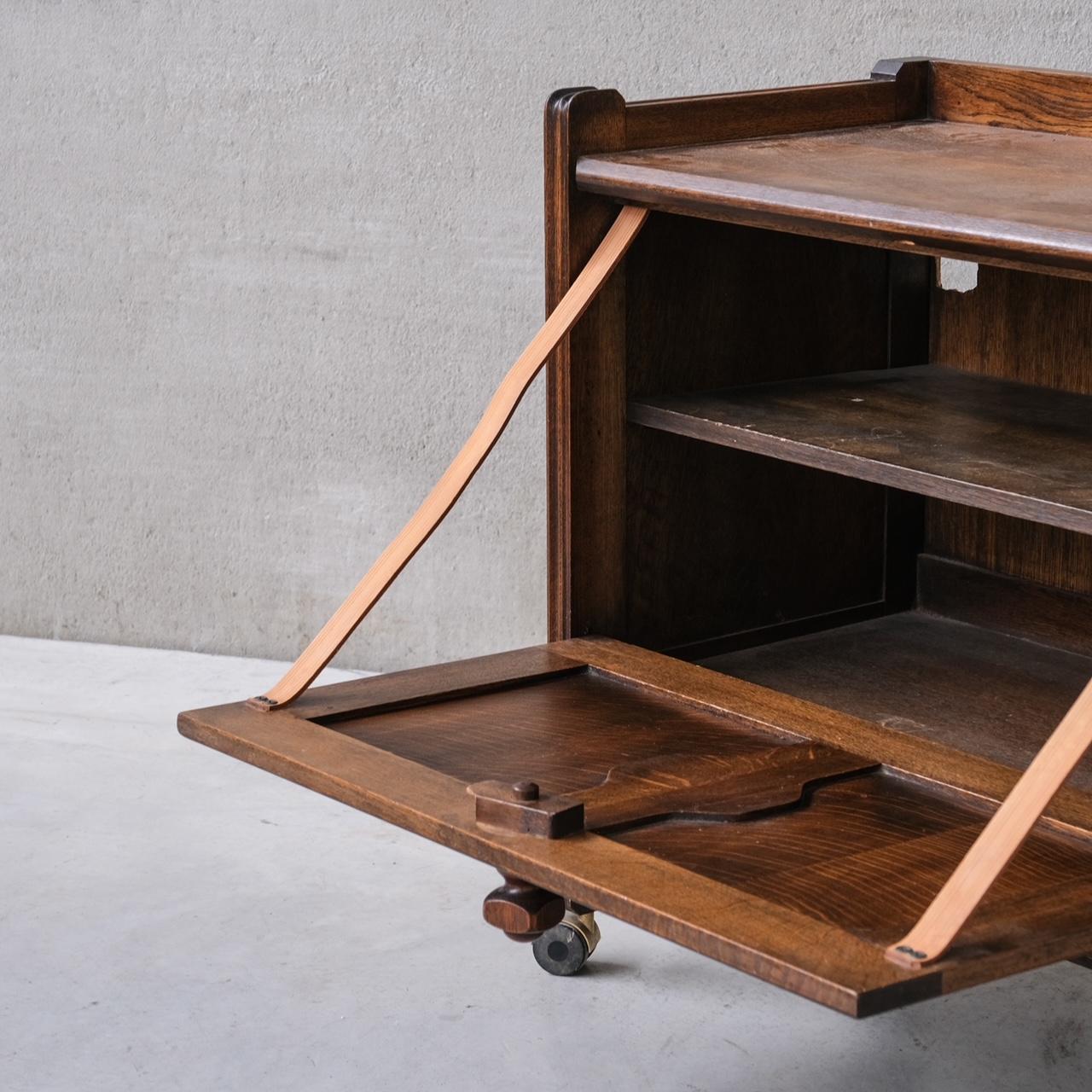 Guillerme et Chambron Oak Midcentury French Bar Cabinet In Good Condition For Sale In London, GB