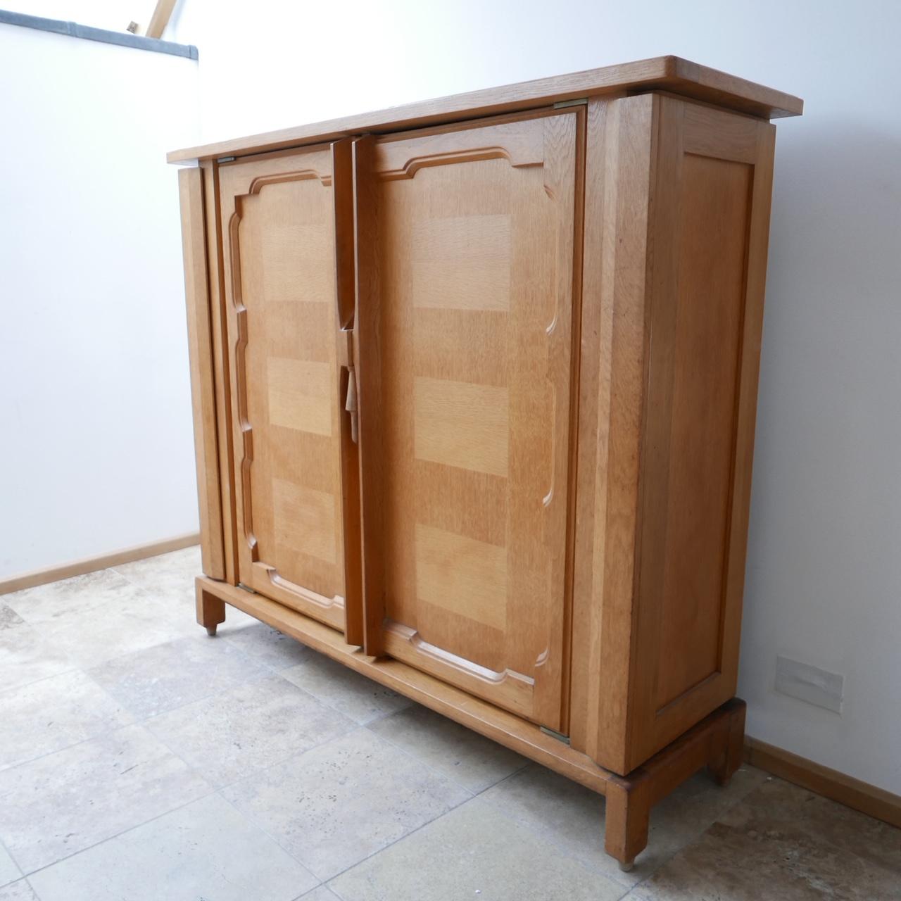 Guillerme et Chambron Oak Mid-Century French 'Bouvine' Cabinet In Good Condition In London, GB