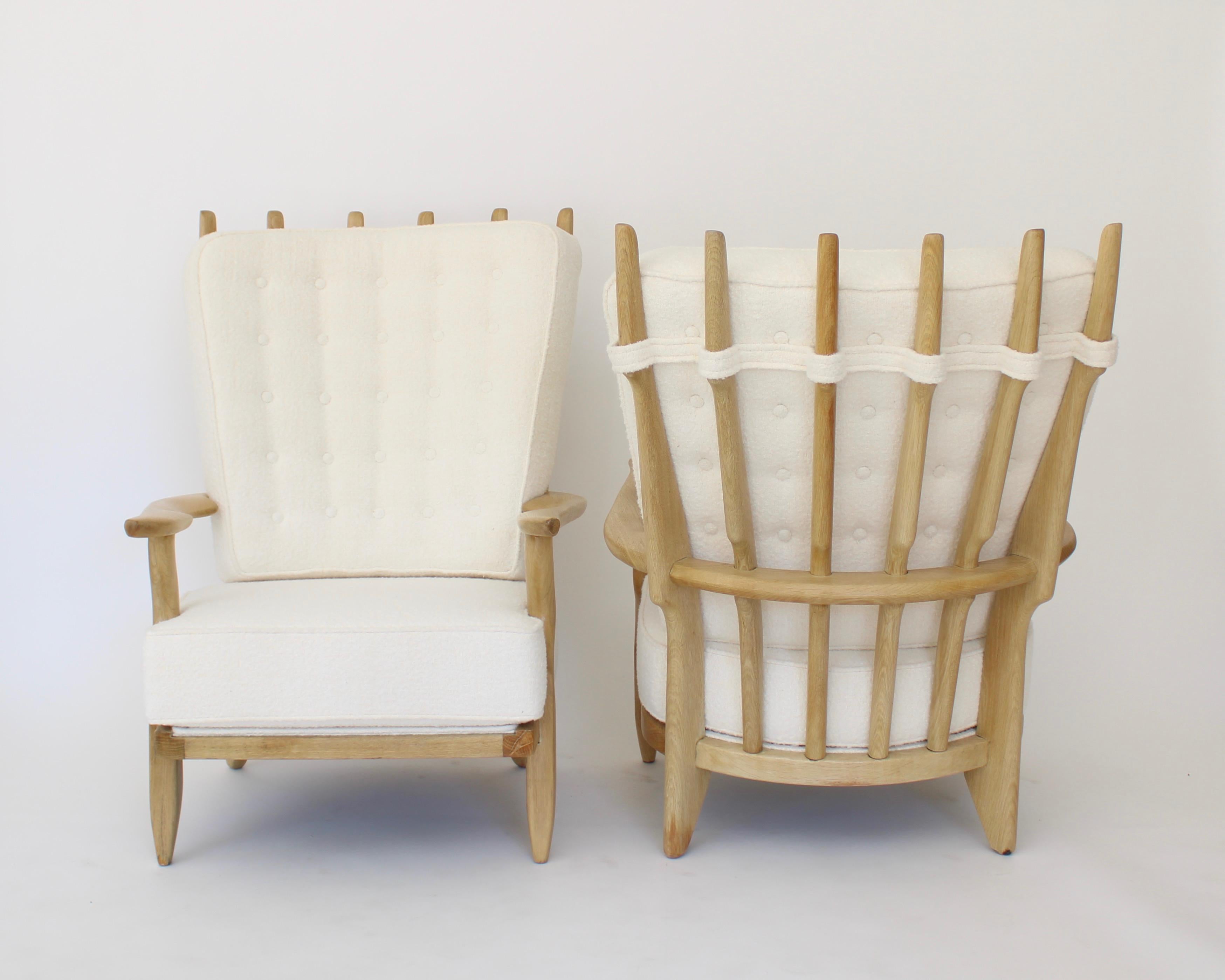 Mid-20th Century Guillerme et Chambron Oak Pair of Grand Repos French Lounge Chairs Votre Maison