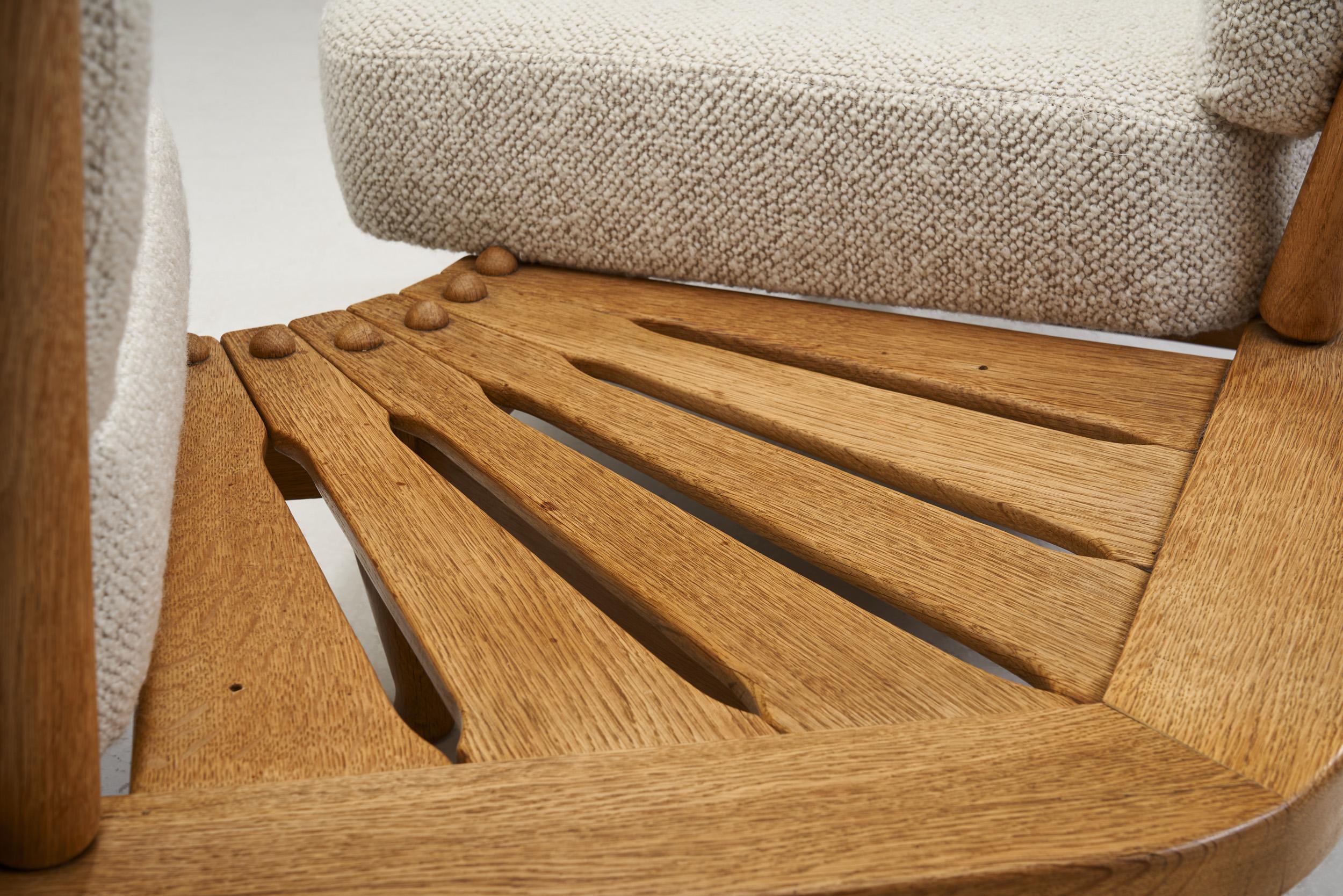 Guillerme et Chambron Oak Settee with Connecting Table, France 1950s en vente 5