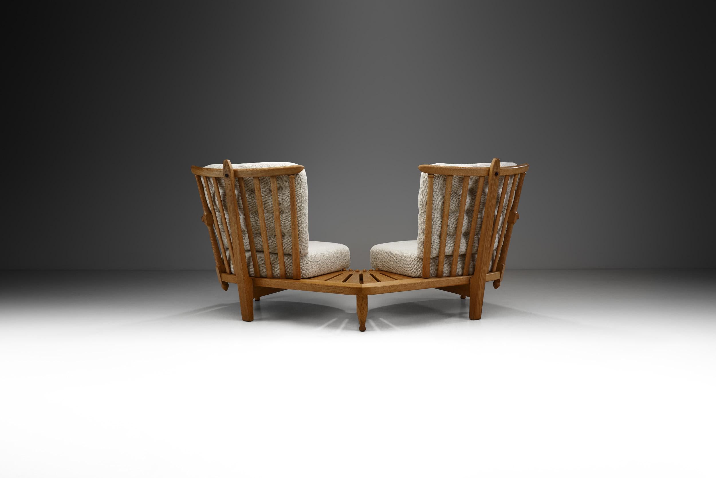 Français Guillerme et Chambron Oak Settee with Connecting Table, France 1950s en vente