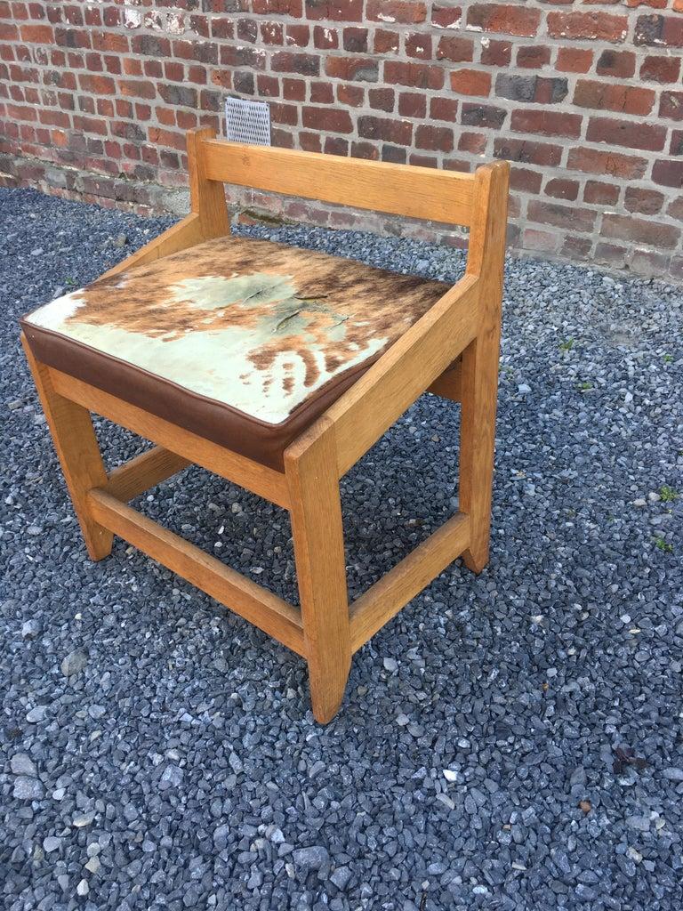 Guillerme et Chambron, Oak Stool, Edition Votre Maison, circa 1970 im Zustand „Gut“ im Angebot in Mouscron, WHT