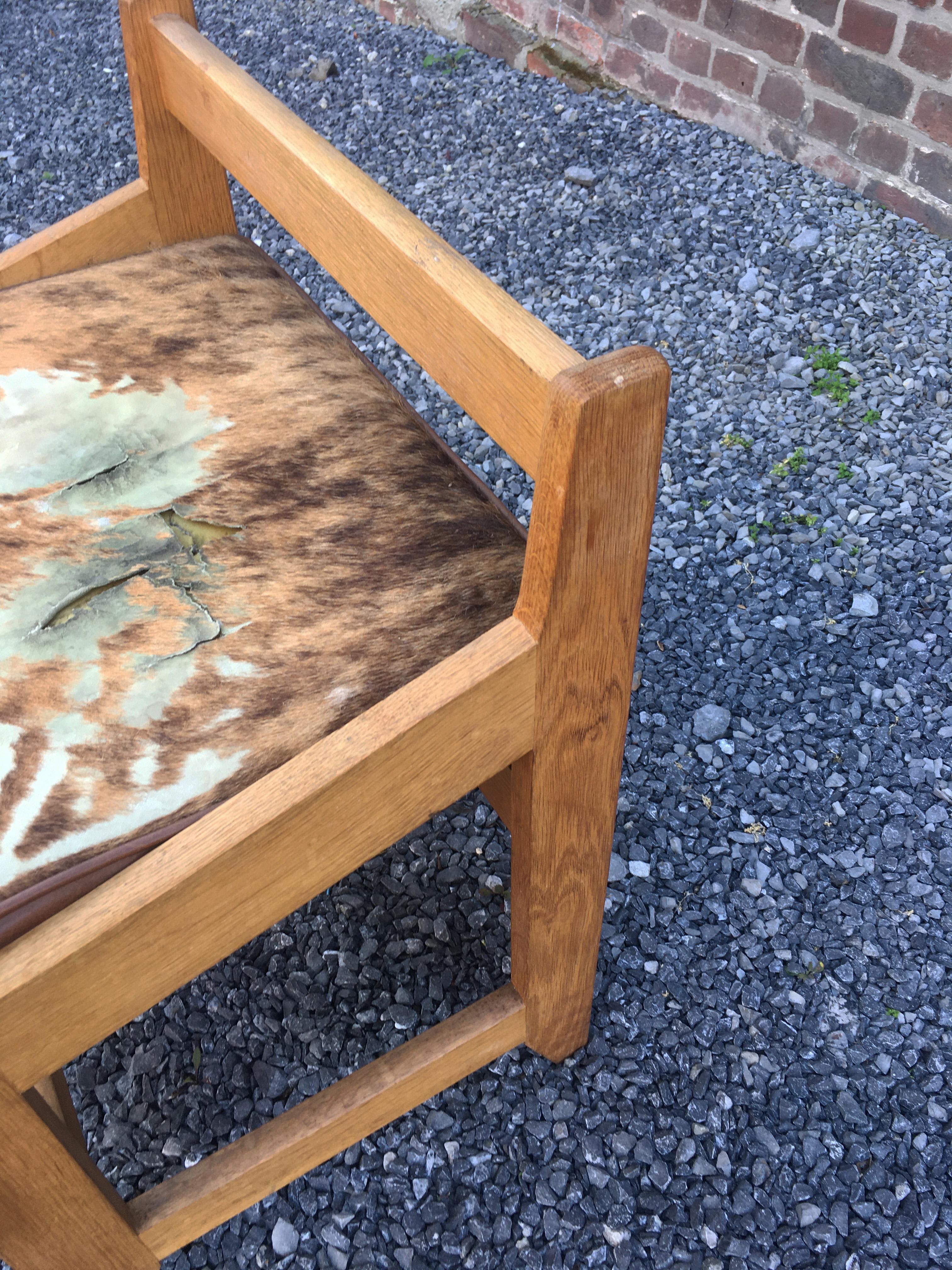 Guillerme et Chambron, Oak Stool, Edition Votre Maison, circa 1970 For Sale 1