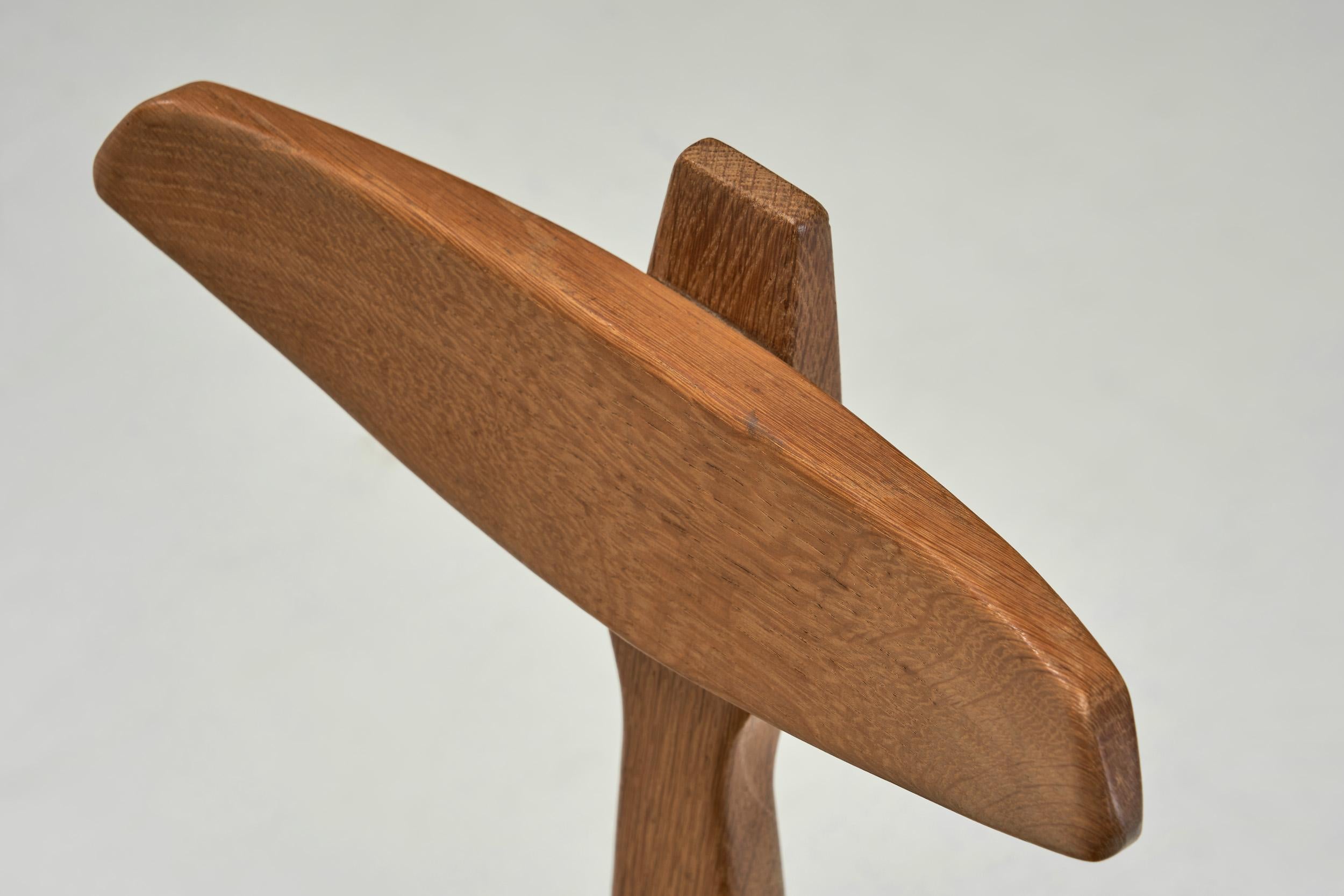 Guillerme et Chambron Oak Tripod Stool for Votre Maison, France ca 1950s For Sale 1