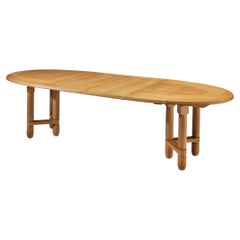 Guillerme et Chambron Oval Extendable Dining Table in Solid Oak