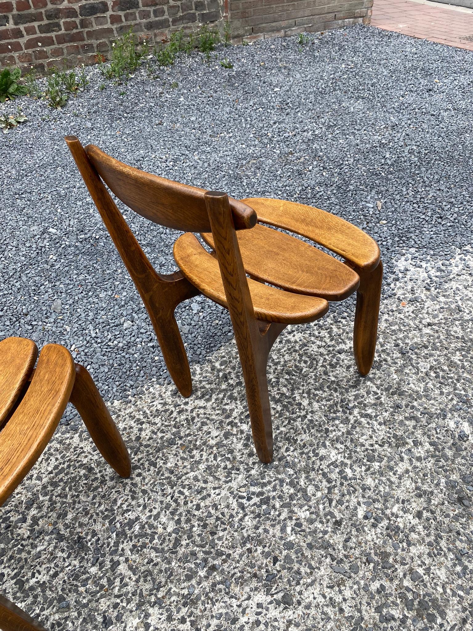 Guillerme et Chambron, Pair of Chairs in Solid Oak, Edition Votre Maison, 1970 For Sale 2