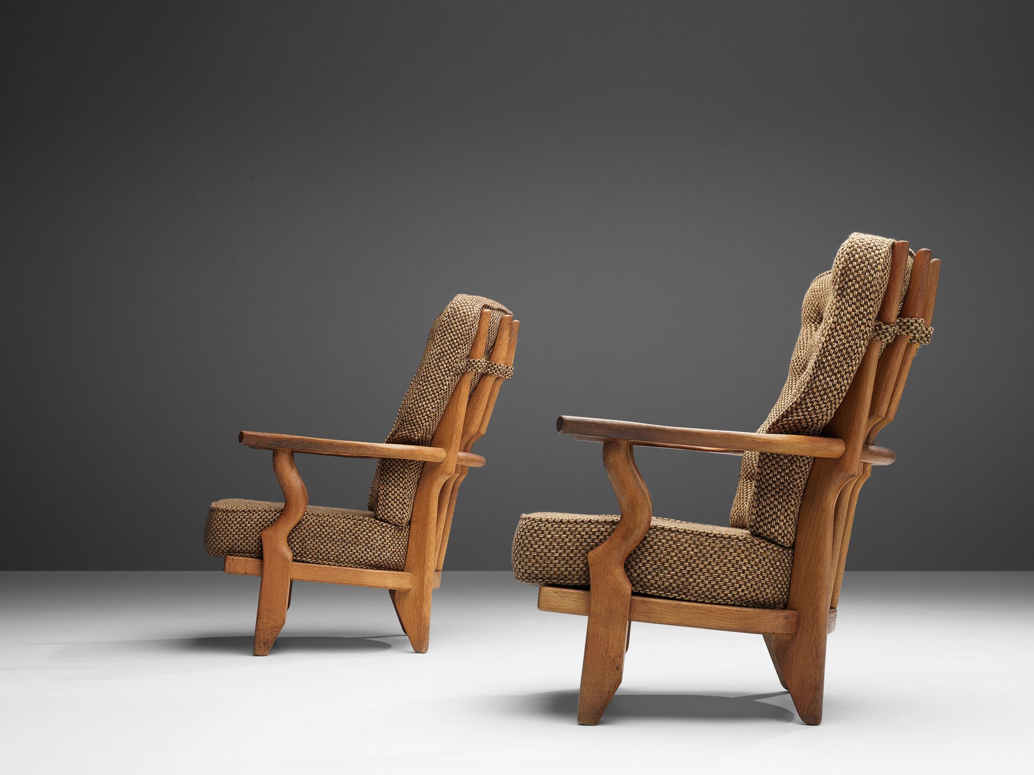 Guillerme et Chambron Pair of Lounge Chairs 'Caqueteuse' in Oak 2