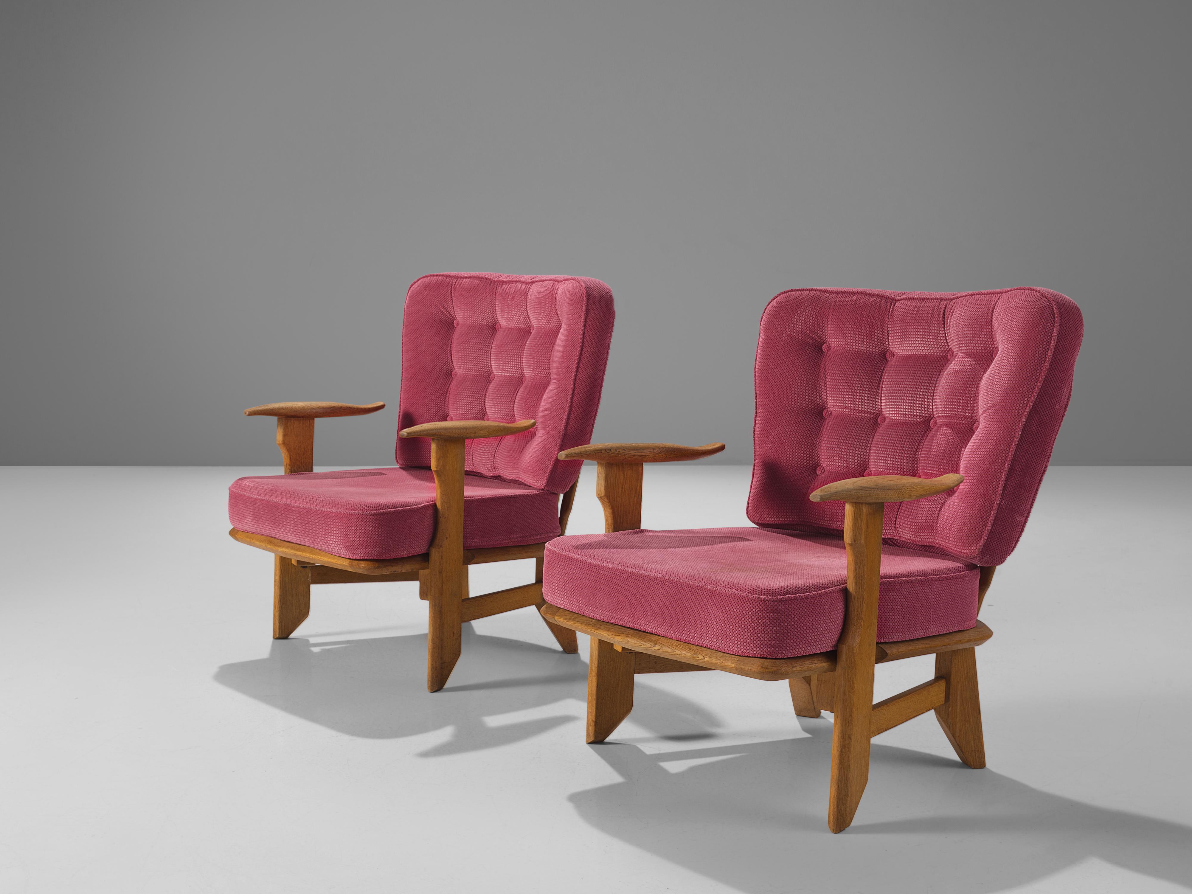 Guillerme et Chambron for Votre Maison, pair of 'Catherine' lounge chairs, pink fabric, oak, France, 1960s

These sculptural easy chairs named ‘Catherine’ are designed by Guillerme et Chambron. They are known for their high quality solid oak