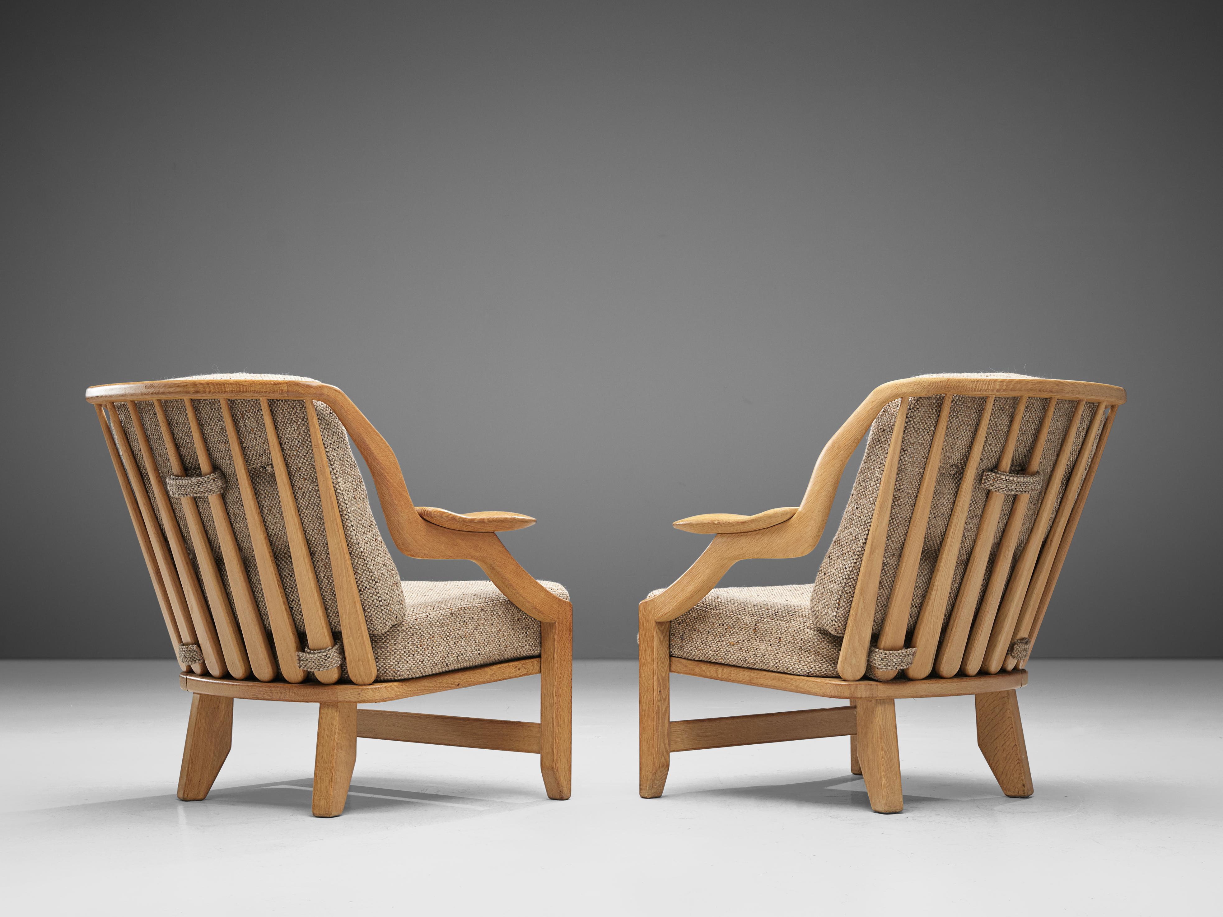 Mid-20th Century Guillerme et Chambron Pair of Lounge Chairs in Oak