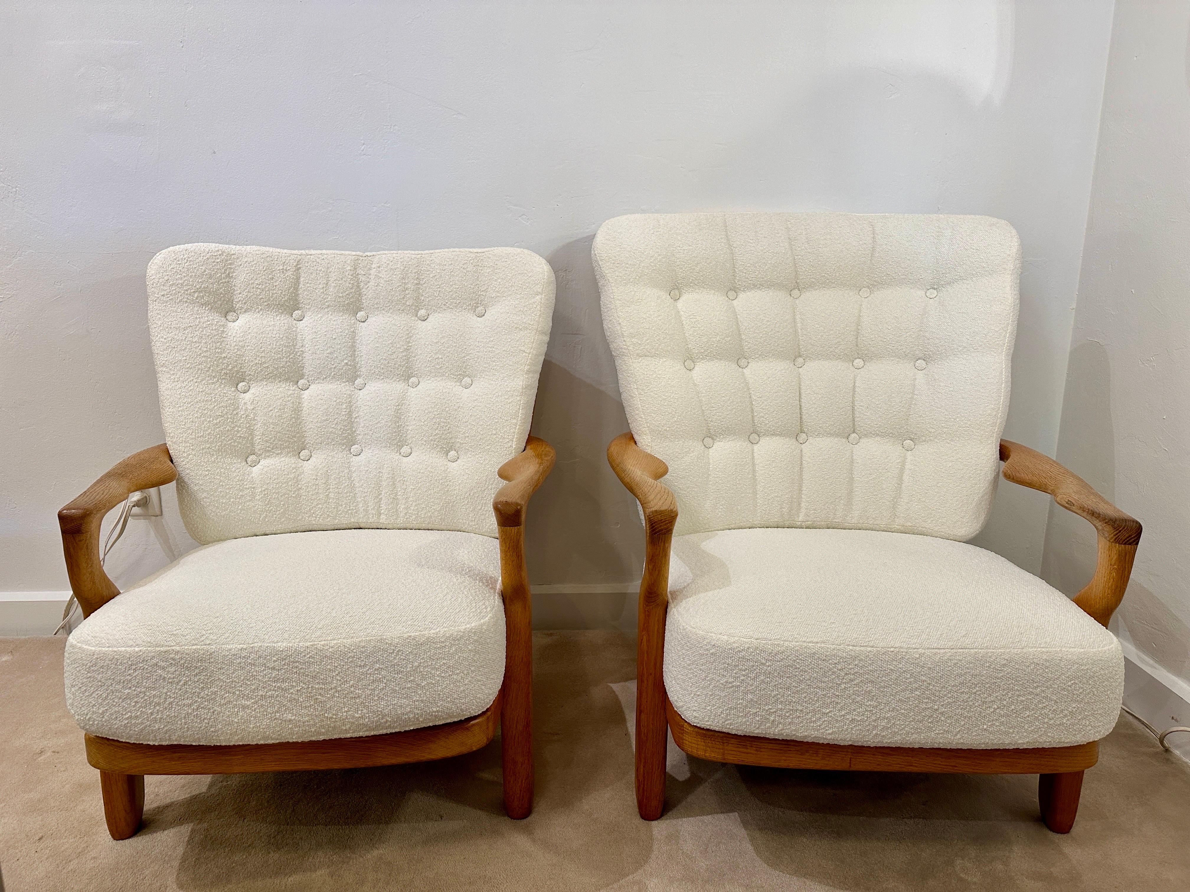 Guillerme et Chambron Paire de fauteuils en Oak Romeo & Juliet pour Votre Maison en vente 3
