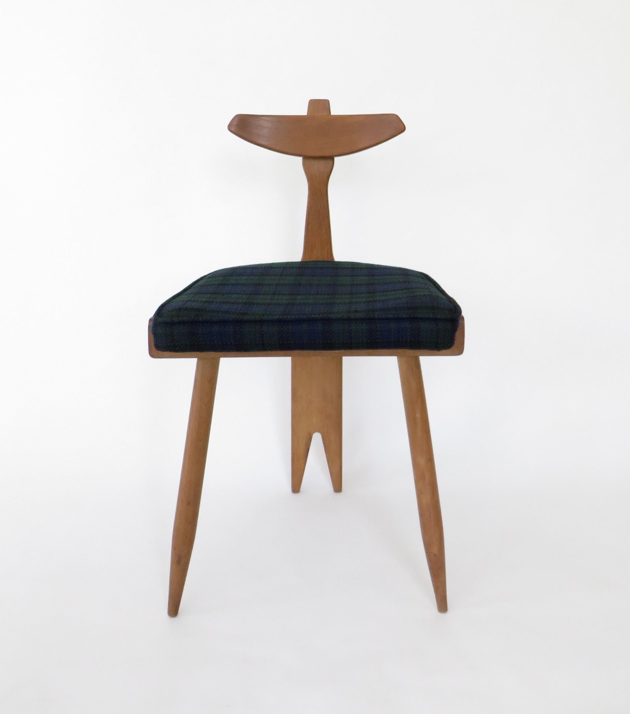 Guillerme et Chambron Pair of Side or Vanity Tripod Chairs Edition Votre Maison 5