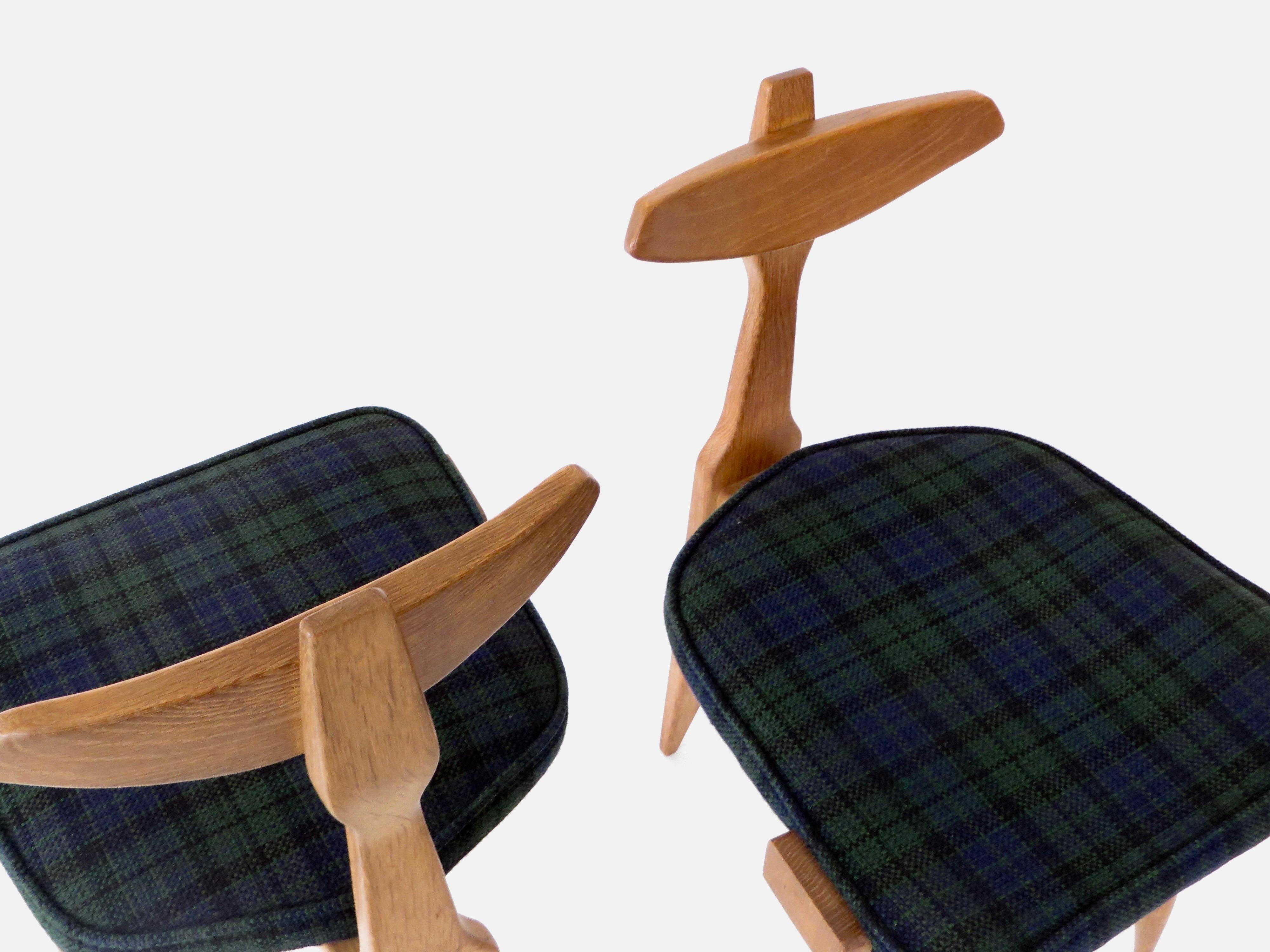 Guillerme et Chambron Pair of Side or Vanity Tripod Chairs Edition Votre Maison 6